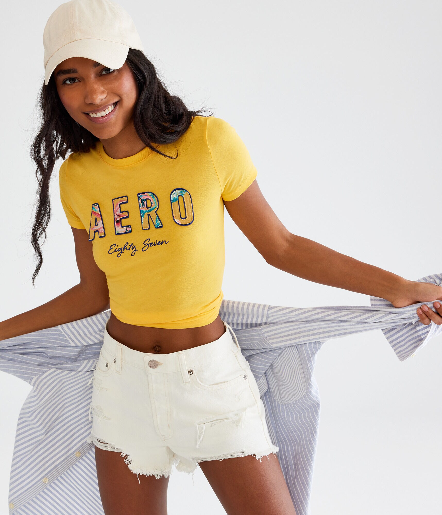 Aero Floral Fill Appliqu&eacute; Graphic Tee