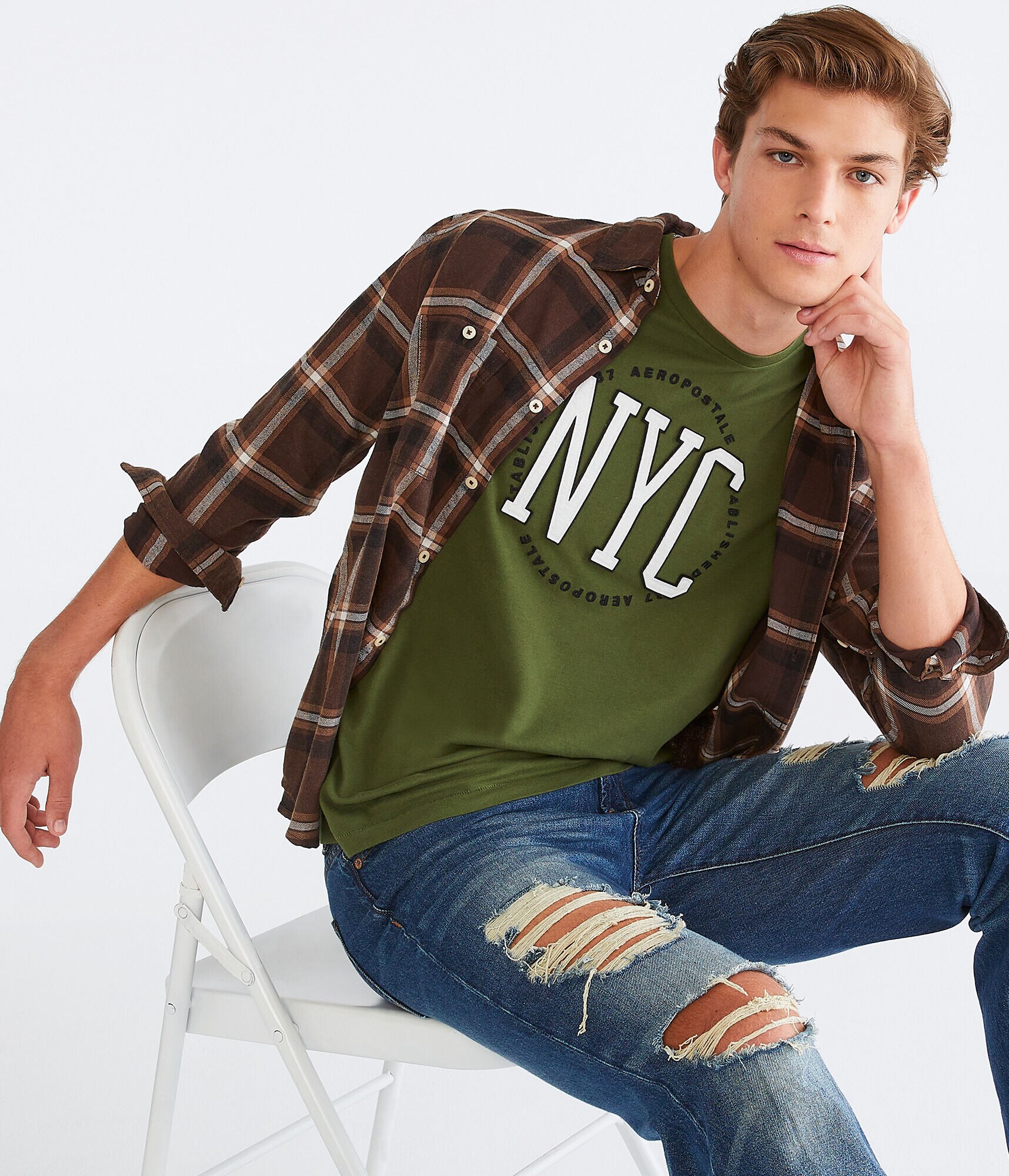 NYC Circle Appliqu&eacute; Graphic Tee