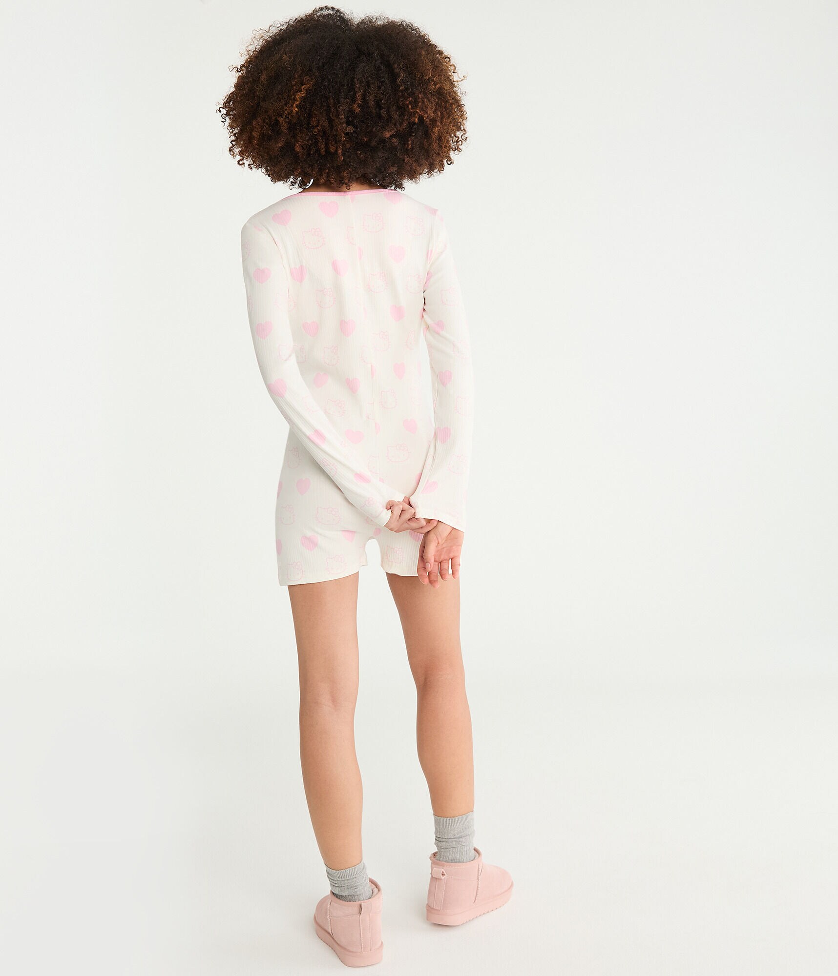 Hello Kitty | Aero Long Sleeve Hearts Sleep Romper