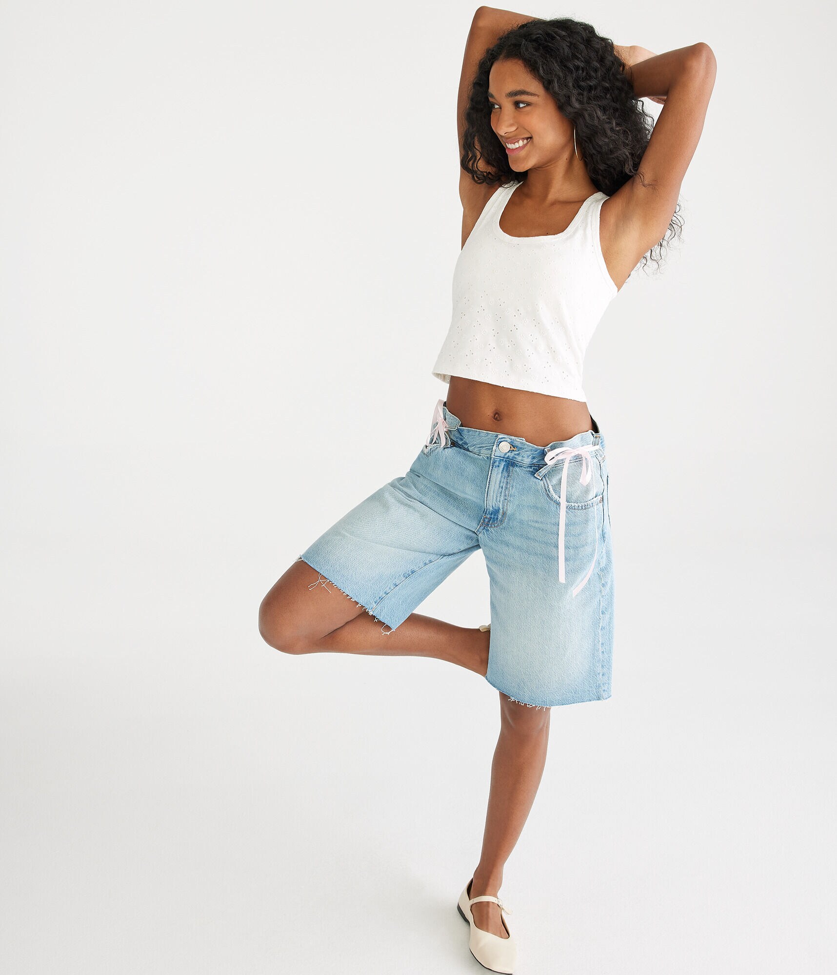 Eyelet Scoop-Neck Cropped Tank