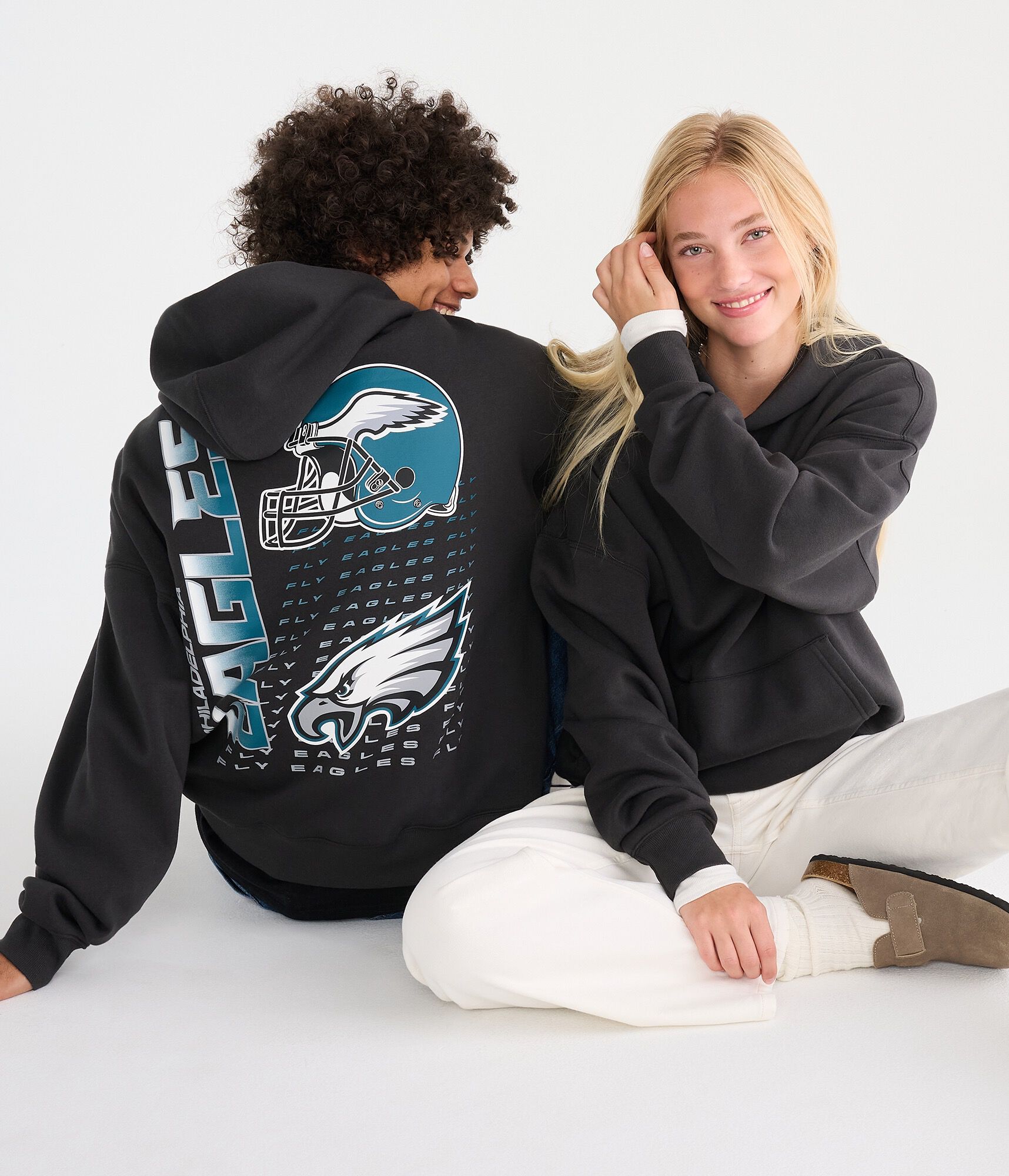 Philadelphia Eagles Helmet Pullover Hoodie