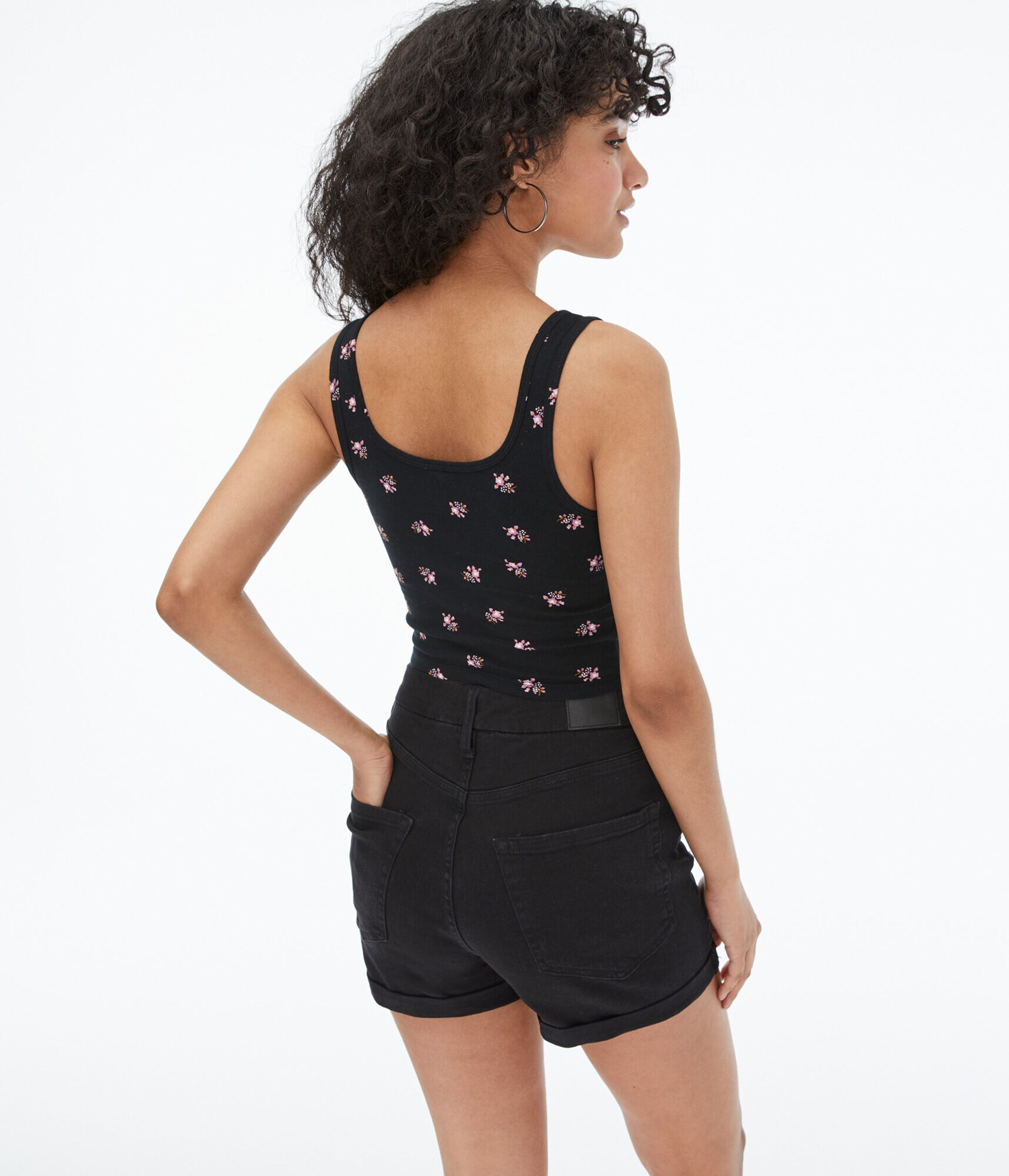 Floral Hook-And-Eye Scoop-Neck Cropped Tank