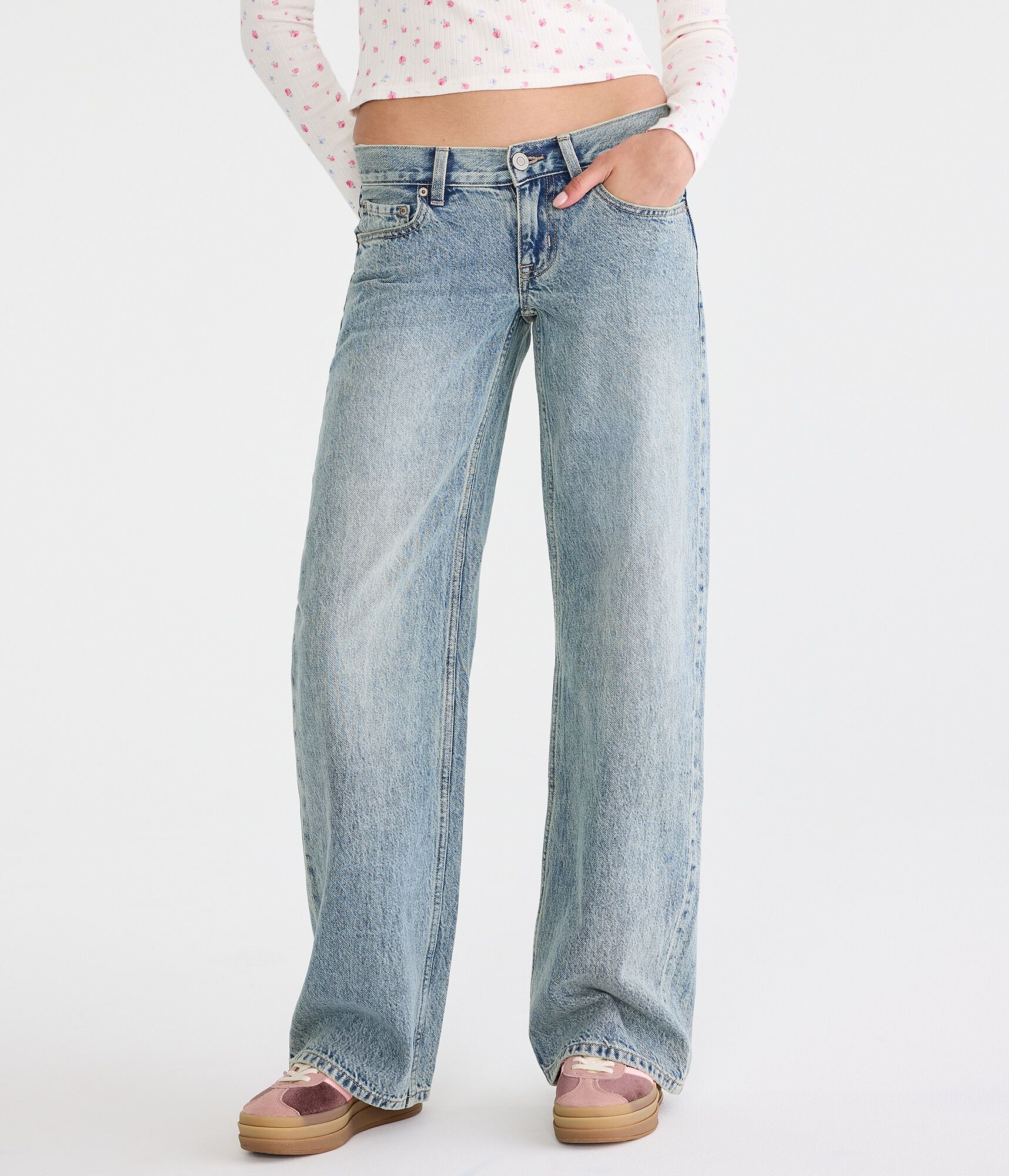 Super Low-Rise Baggy Wide Leg Rhinestone Bow Jean
