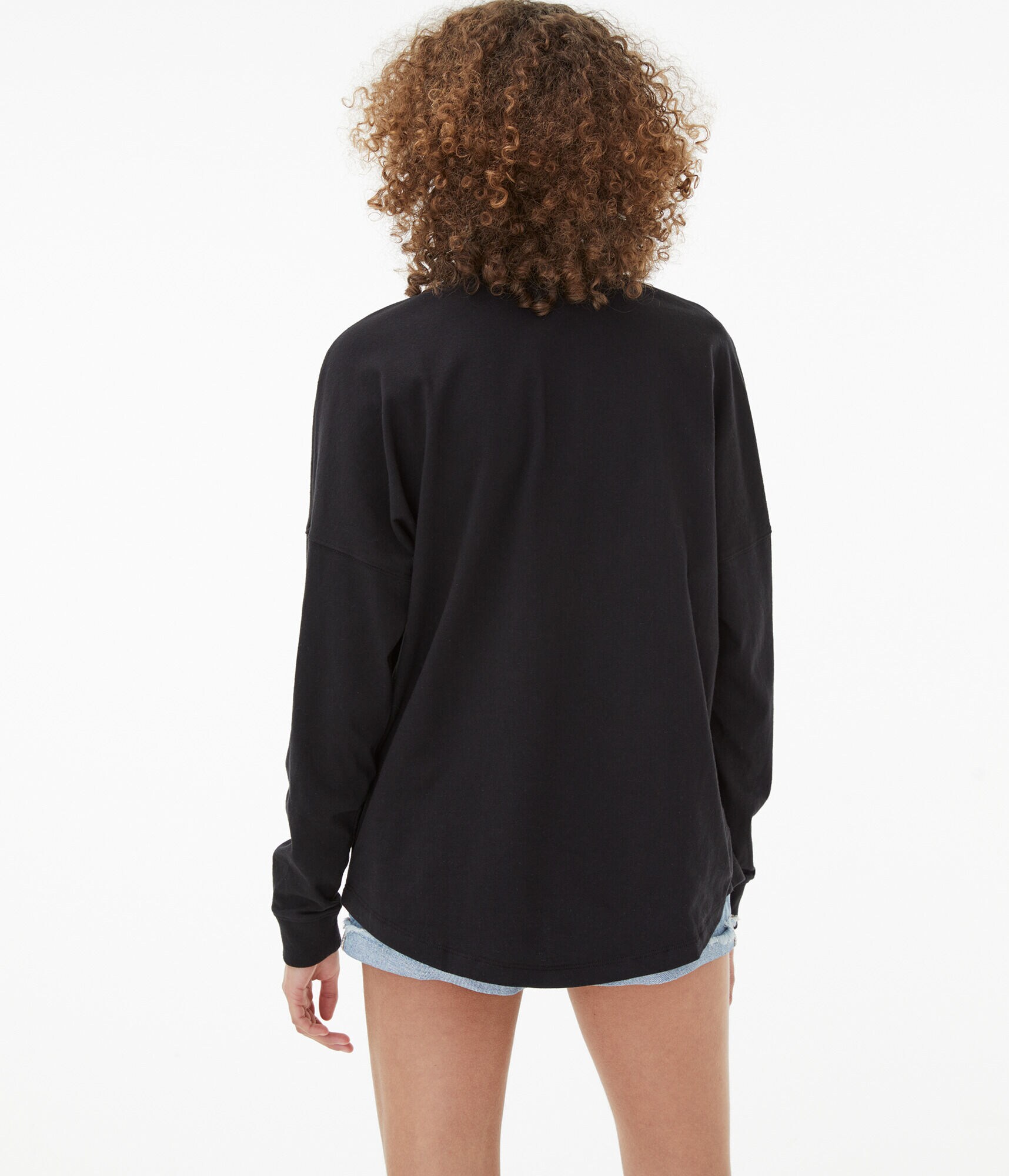Long Sleeve Aero NYC Foil Oversized Graphic Tee