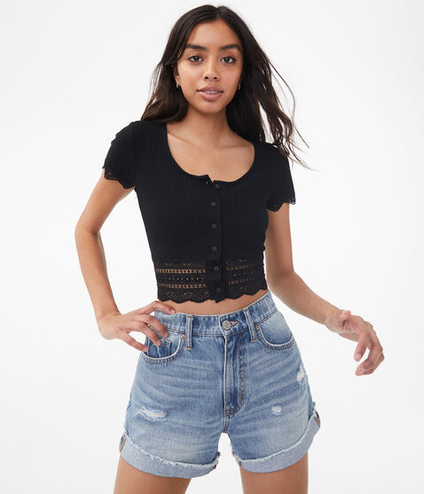 Lacy Buttoned Bodycon Crop Top Lacy Buttoned Bodycon Crop Top