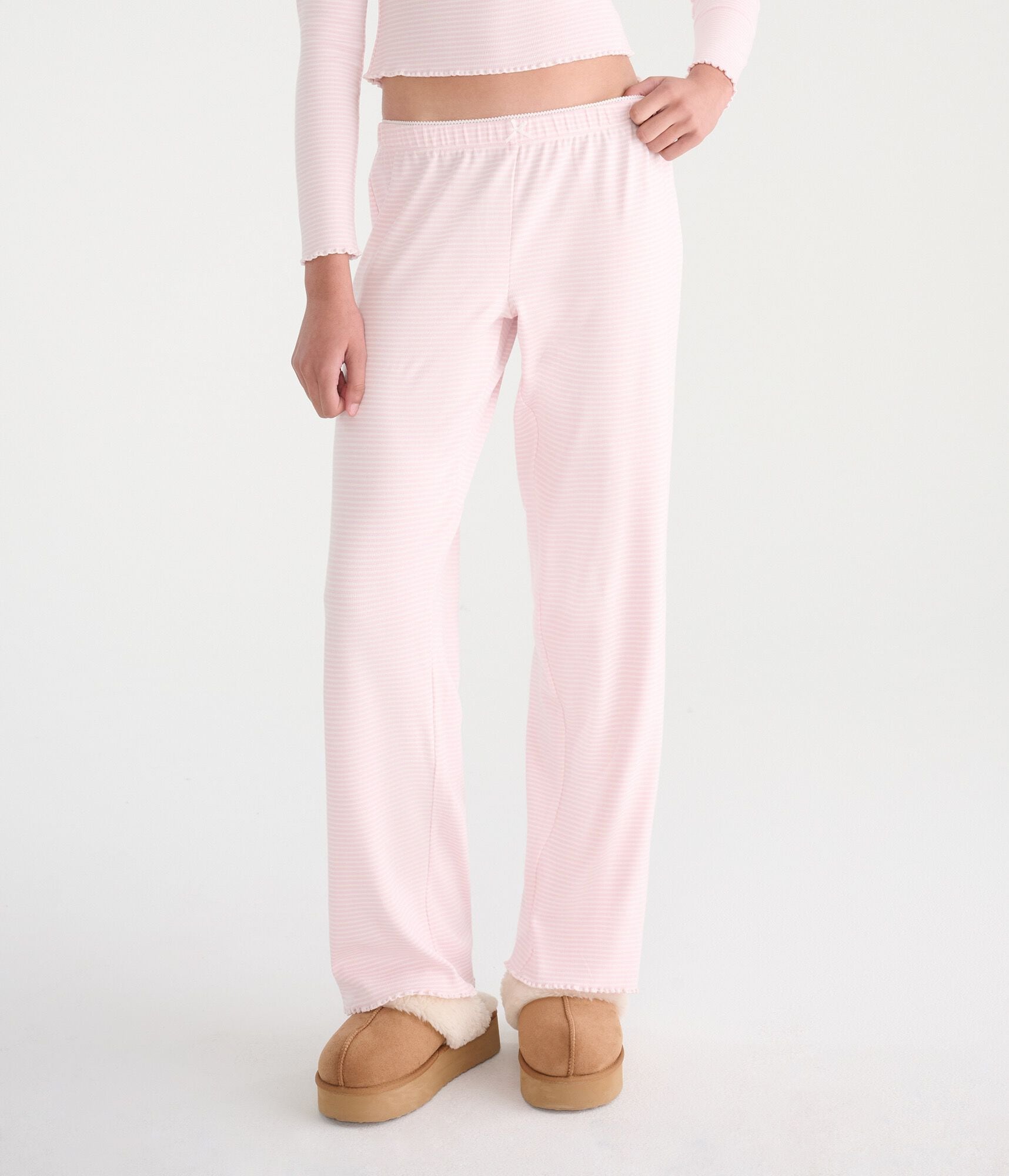 Ribbed Lettuce-Edge Sleep Pants
