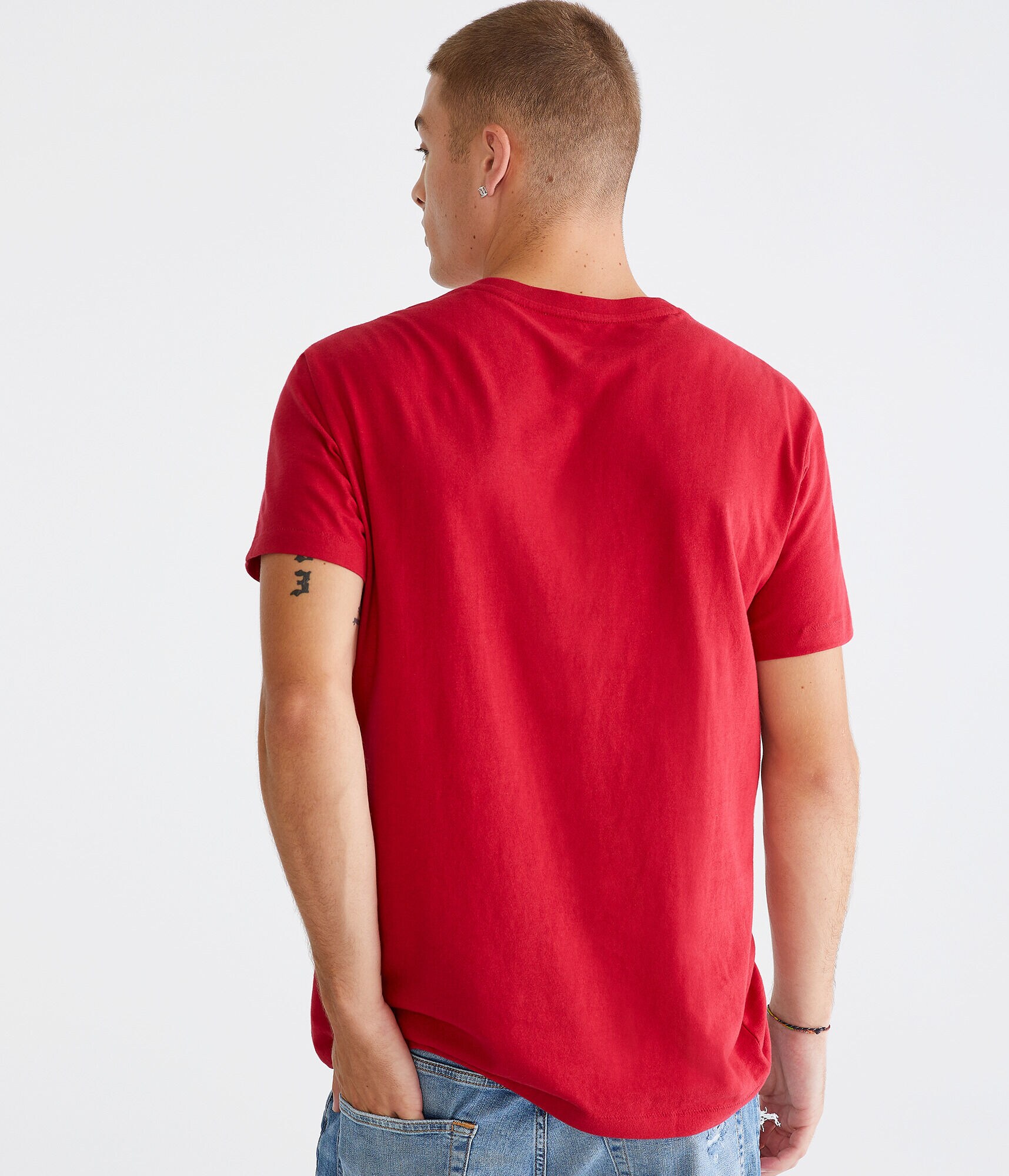 Aeropostale 1987 Box Logo Appliqu&eacute; Graphic Tee