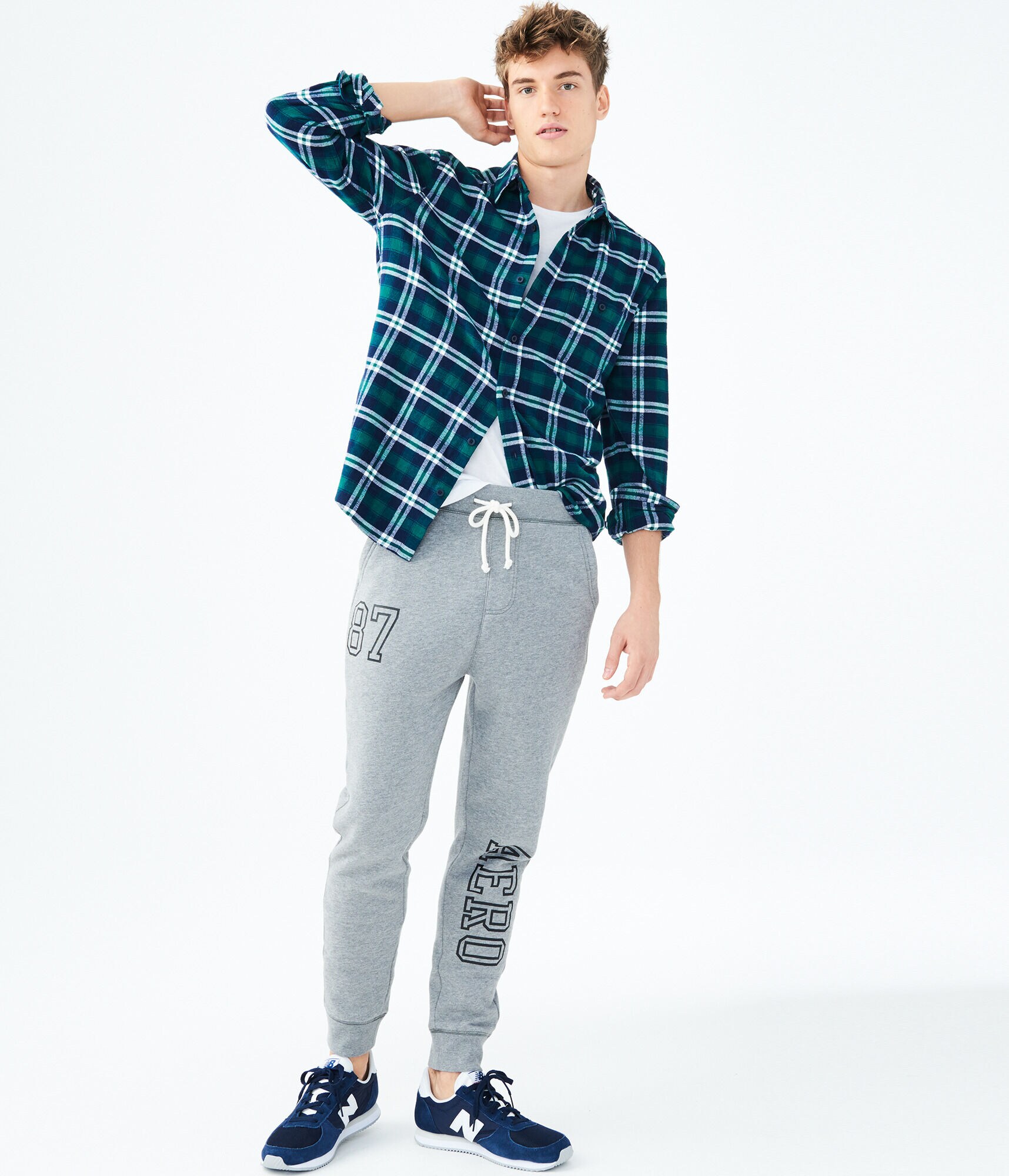flannel and sweatpants guys