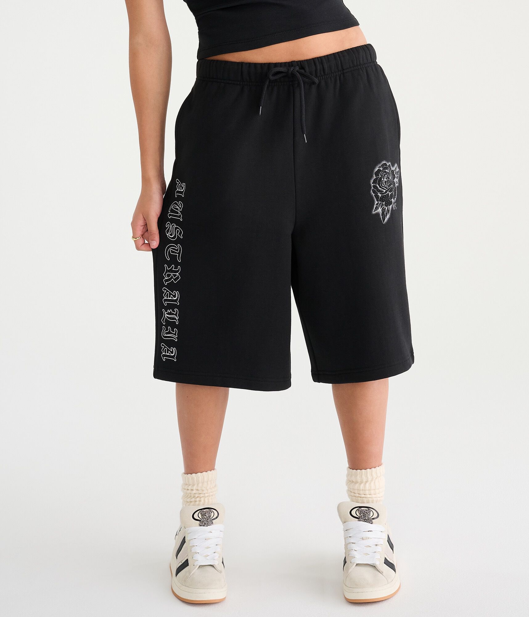 D&eacute;j&agrave; For Aero Rhinestone Rose Low-Rise Baggy Fleece Shorts