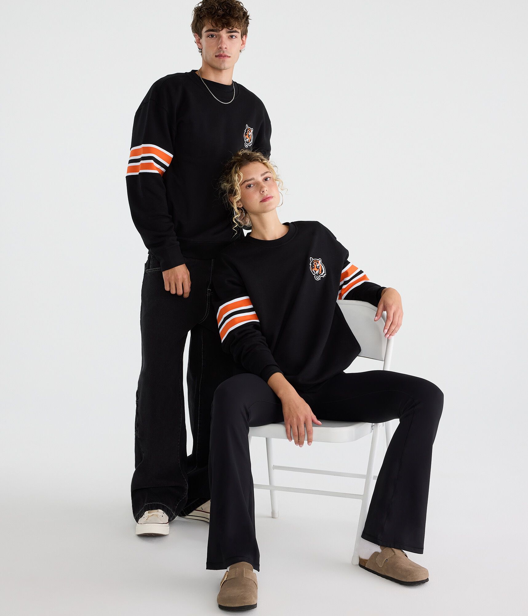 Cincinnati Bengals Striped Sleeve Crew Sweatshirt