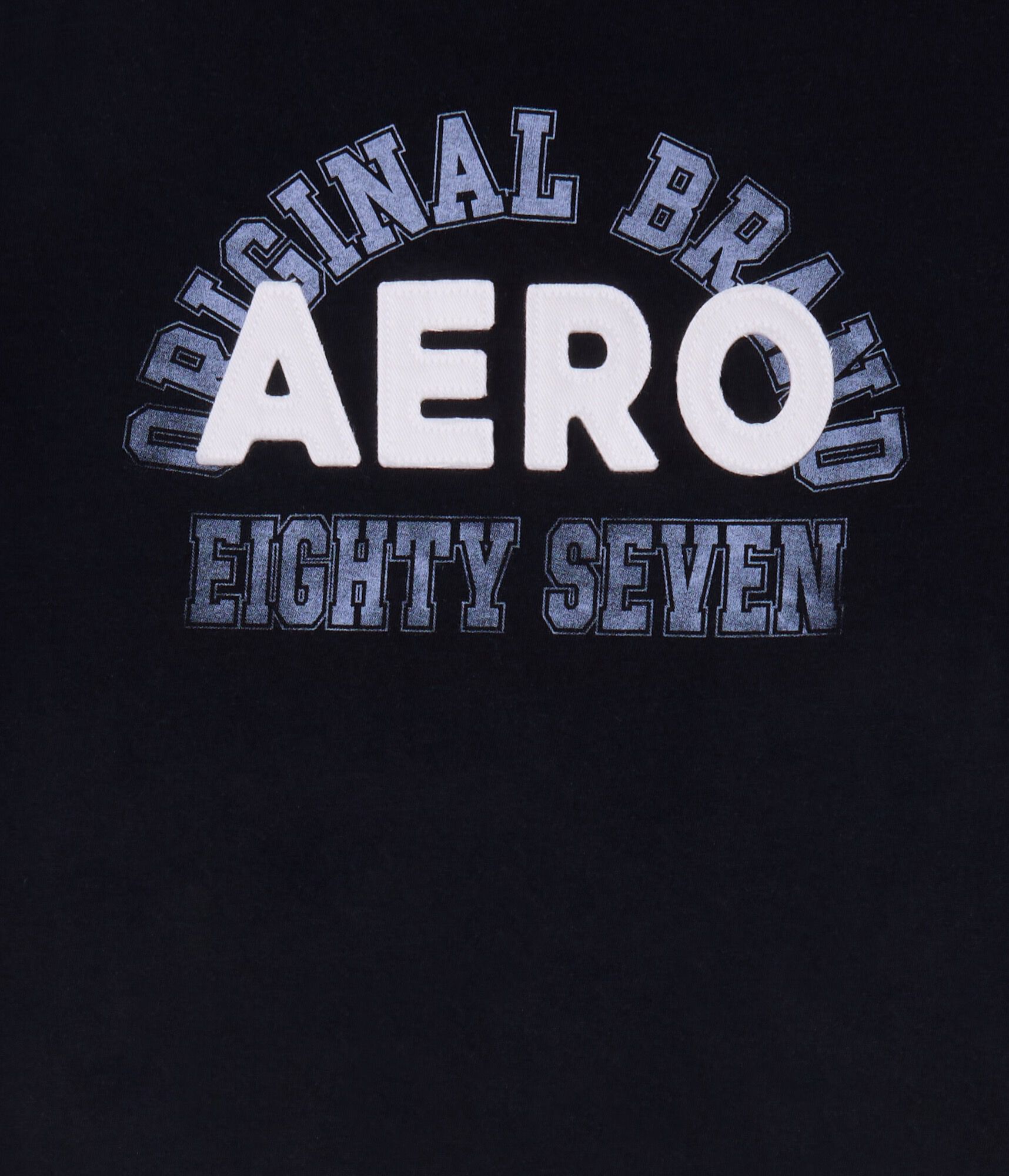 Aero Original Arch Appliqu&eacute; Graphic Tee