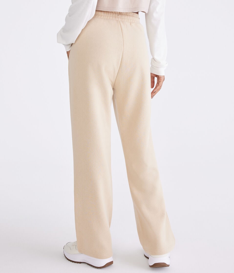 Peanuts® | Aéropostale Group Gathering Straight Leg Sweatpants