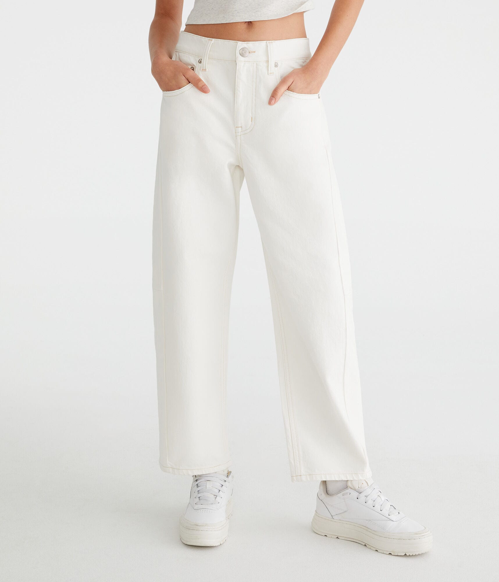 Mid-Rise Barrel Leg Jean
