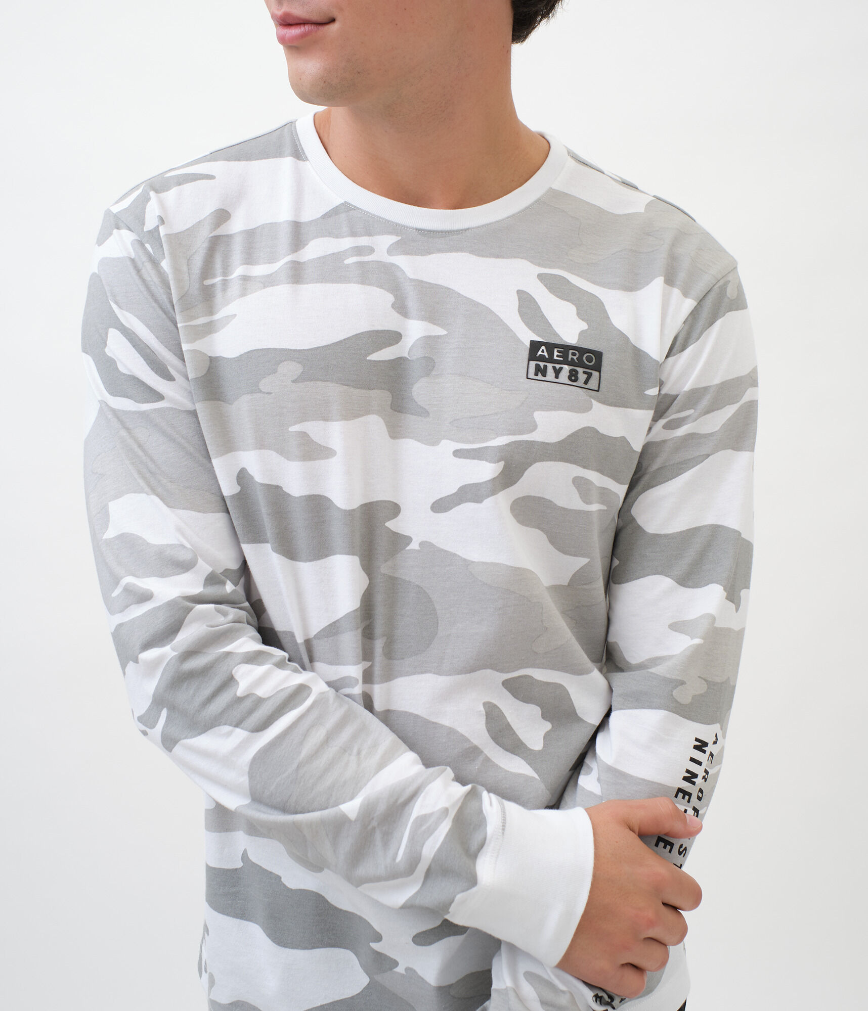 トップス Beck and call OG logo Camo stitched tee OG logo Camo stitched tee – YZ