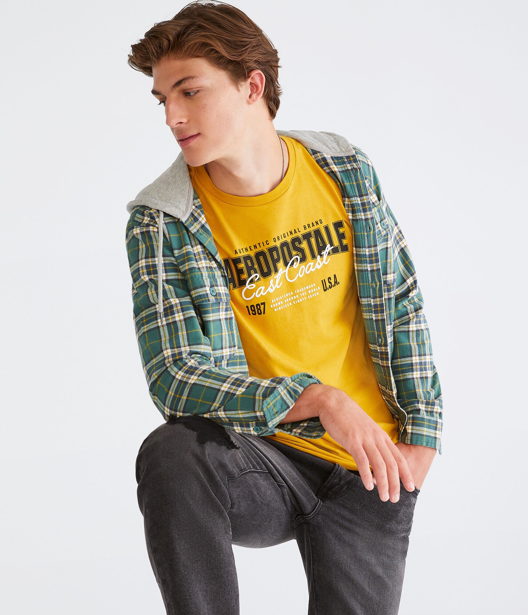 Aeropostale East Coast Appliqu&eacute; Graphic Tee