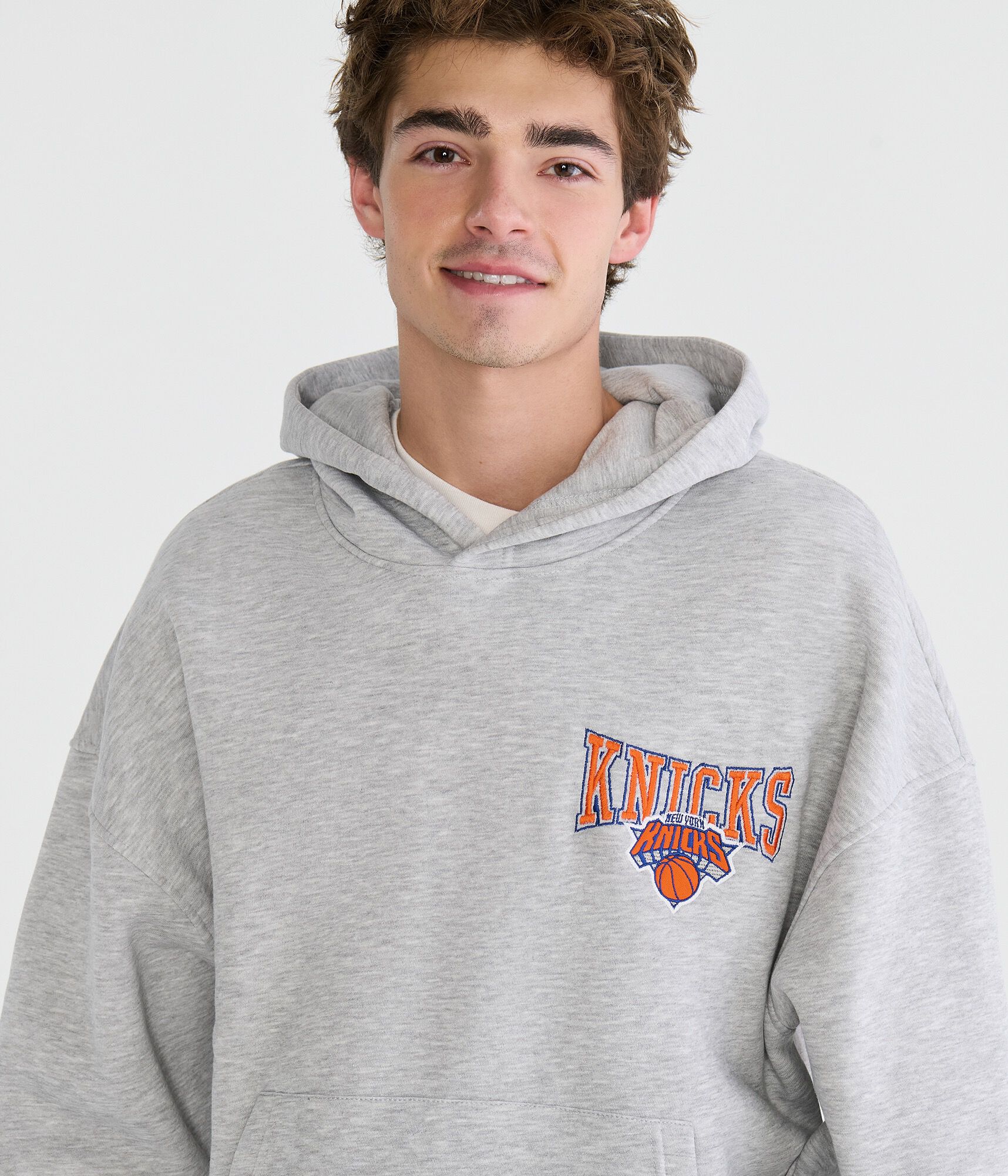 New York Knicks Pullover Hoodie