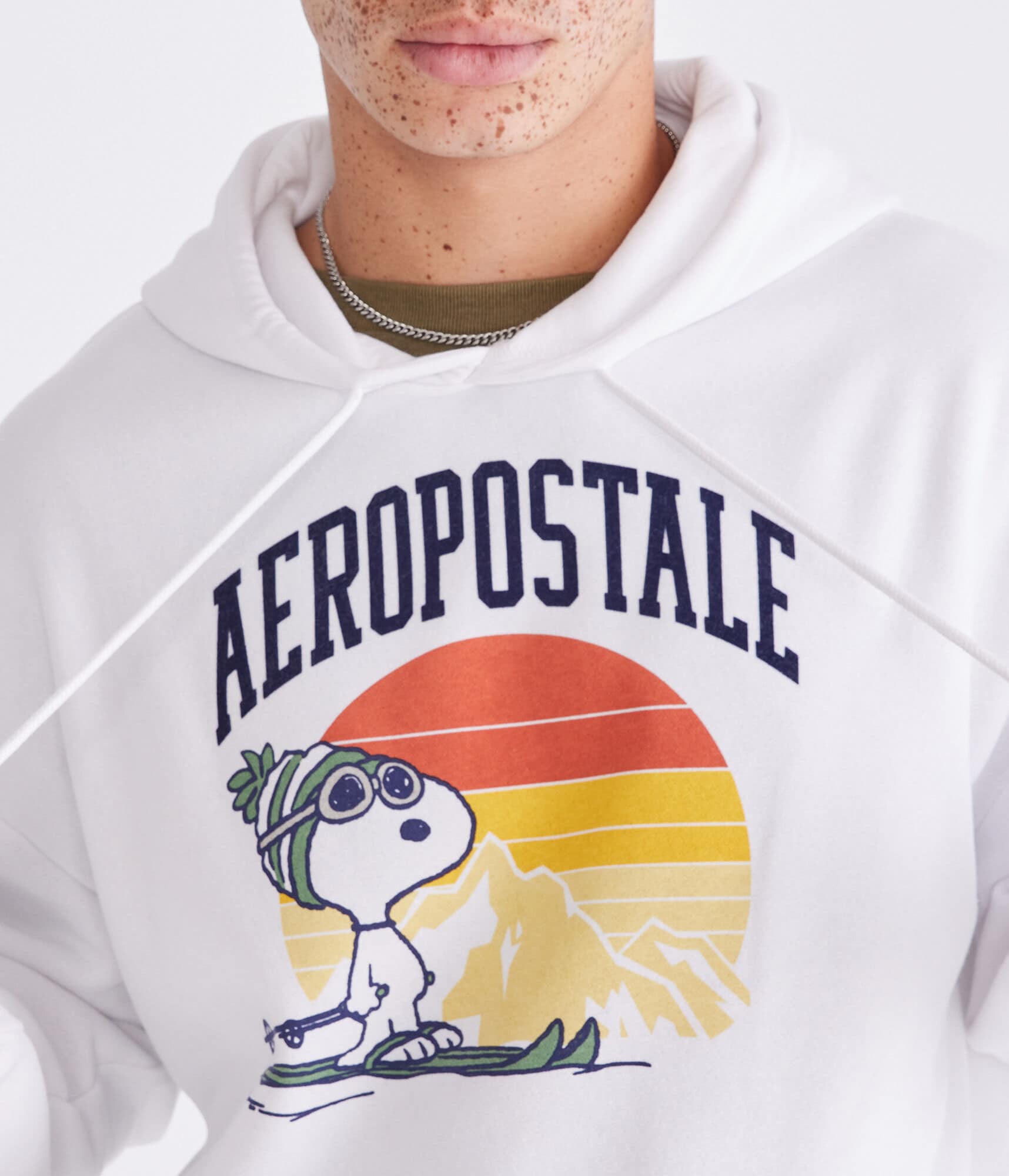 Peanuts® | Aéropostale Snoopy Sunset Ski Pullover Hoodie