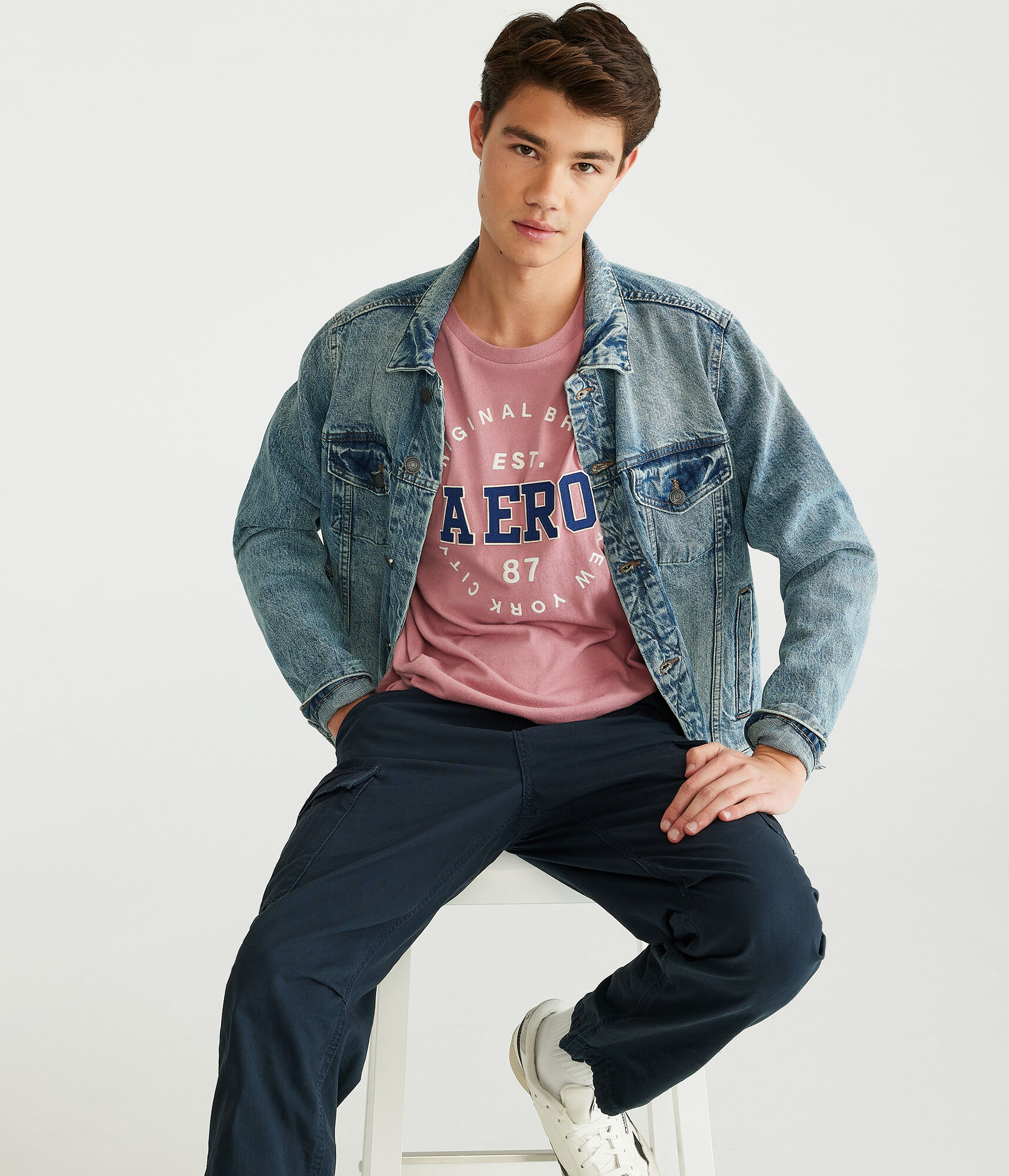 Aero Circle Logo Appliqu&eacute; Graphic Tee