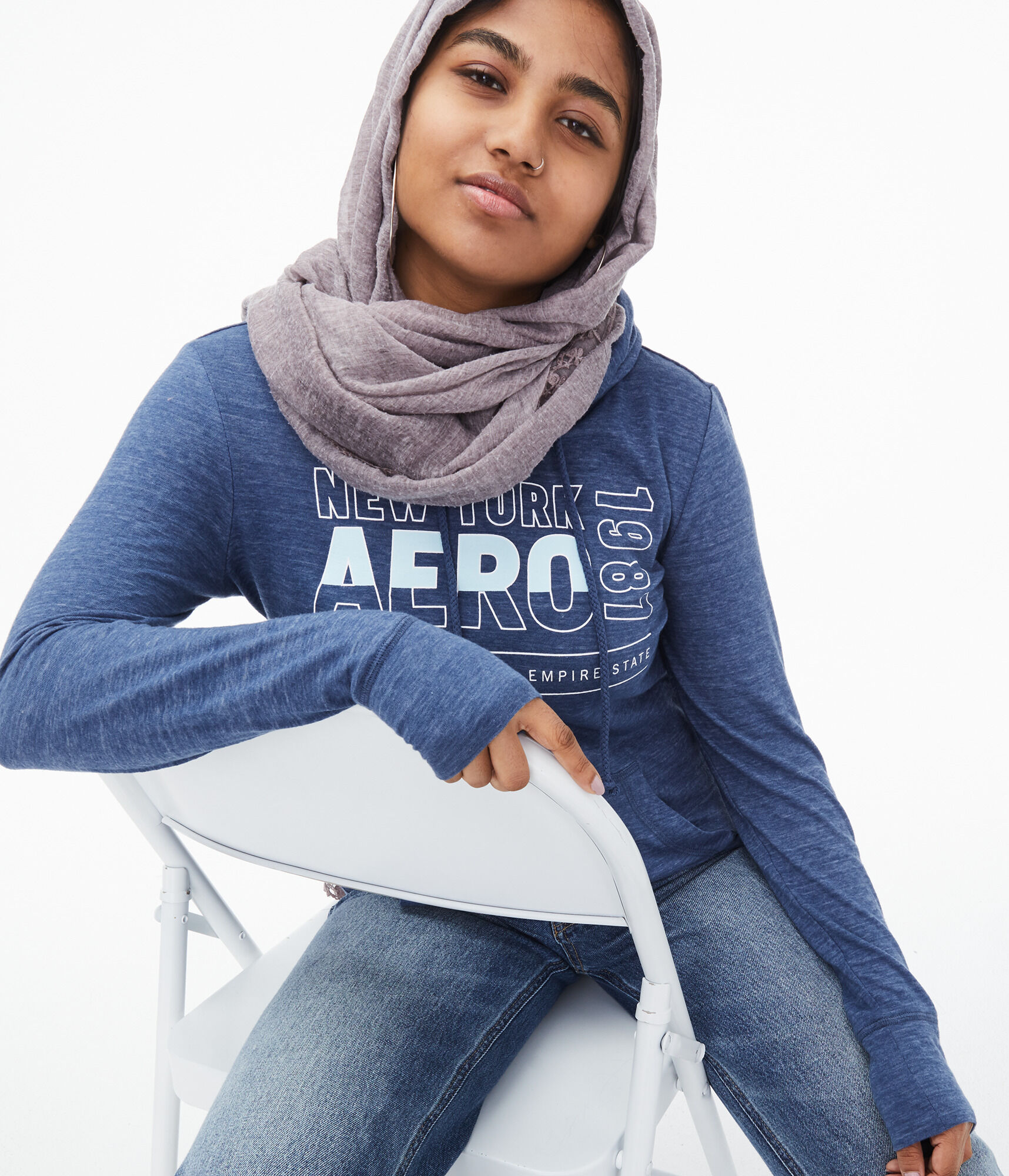 Long Sleeve Outlined Aero Hooded Tee***