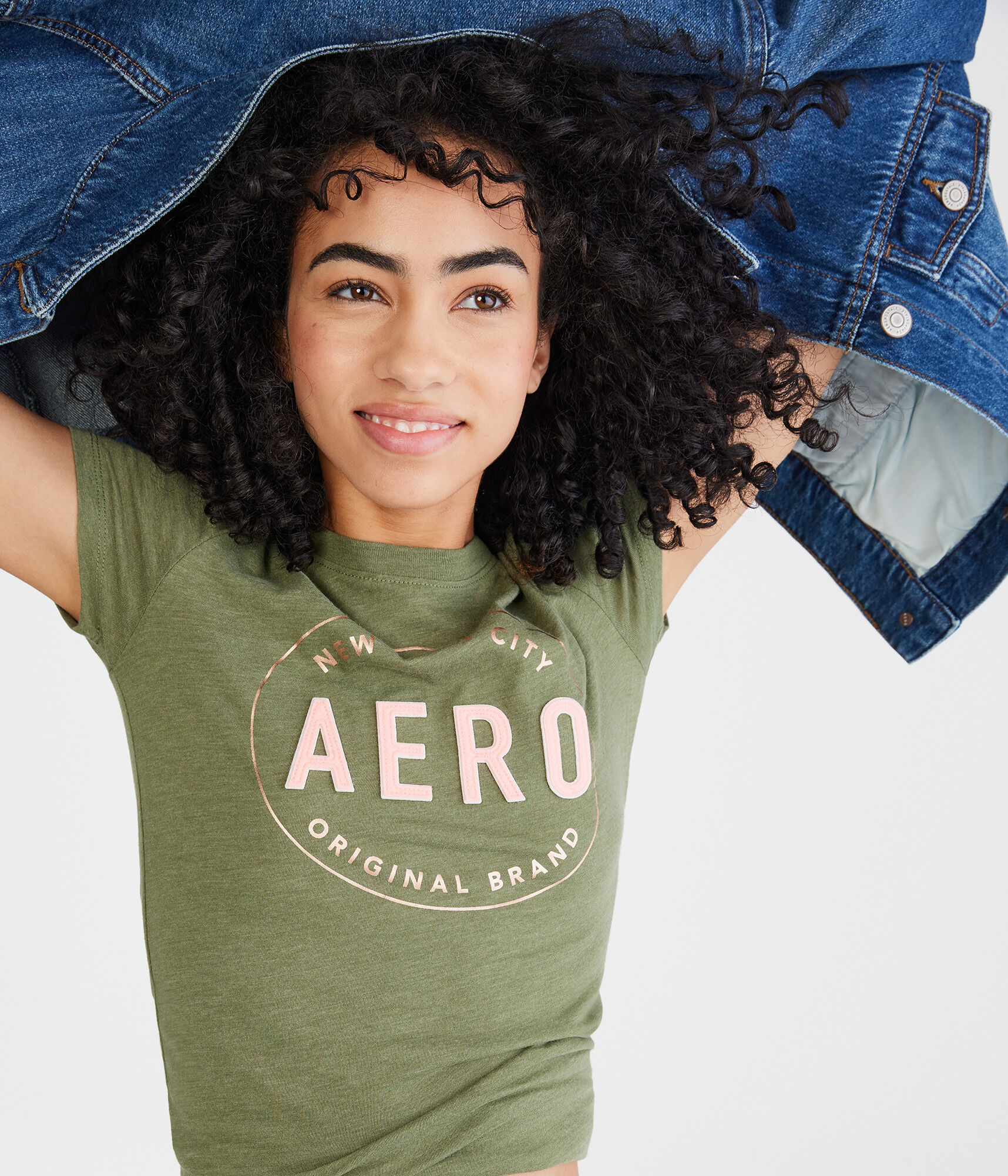 Aero Circle Foil Appliqu&eacute; Graphic Tee