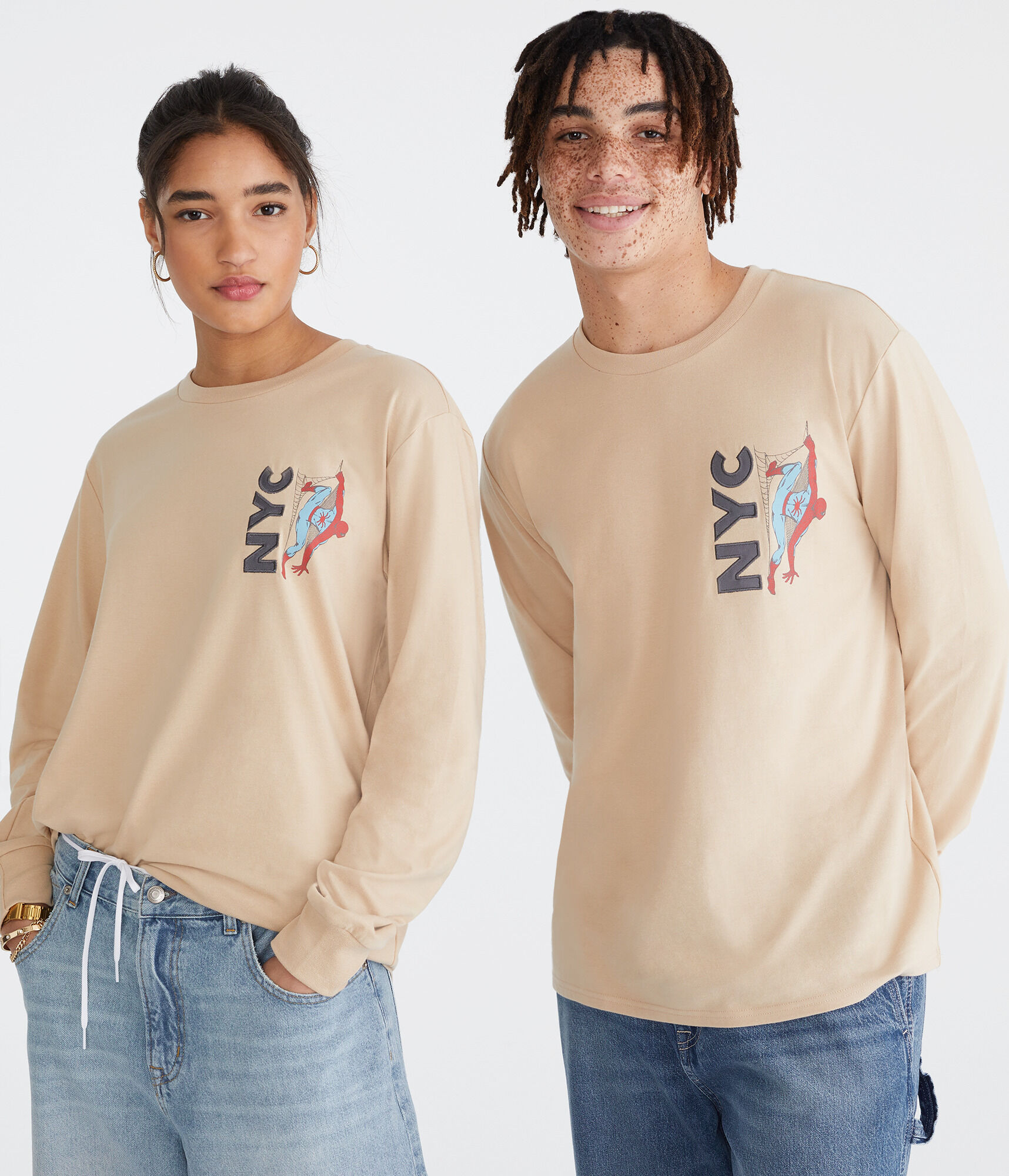 Marvel | Aero Long Sleeve Spider-Man NYC Relaxed Graphic Tee