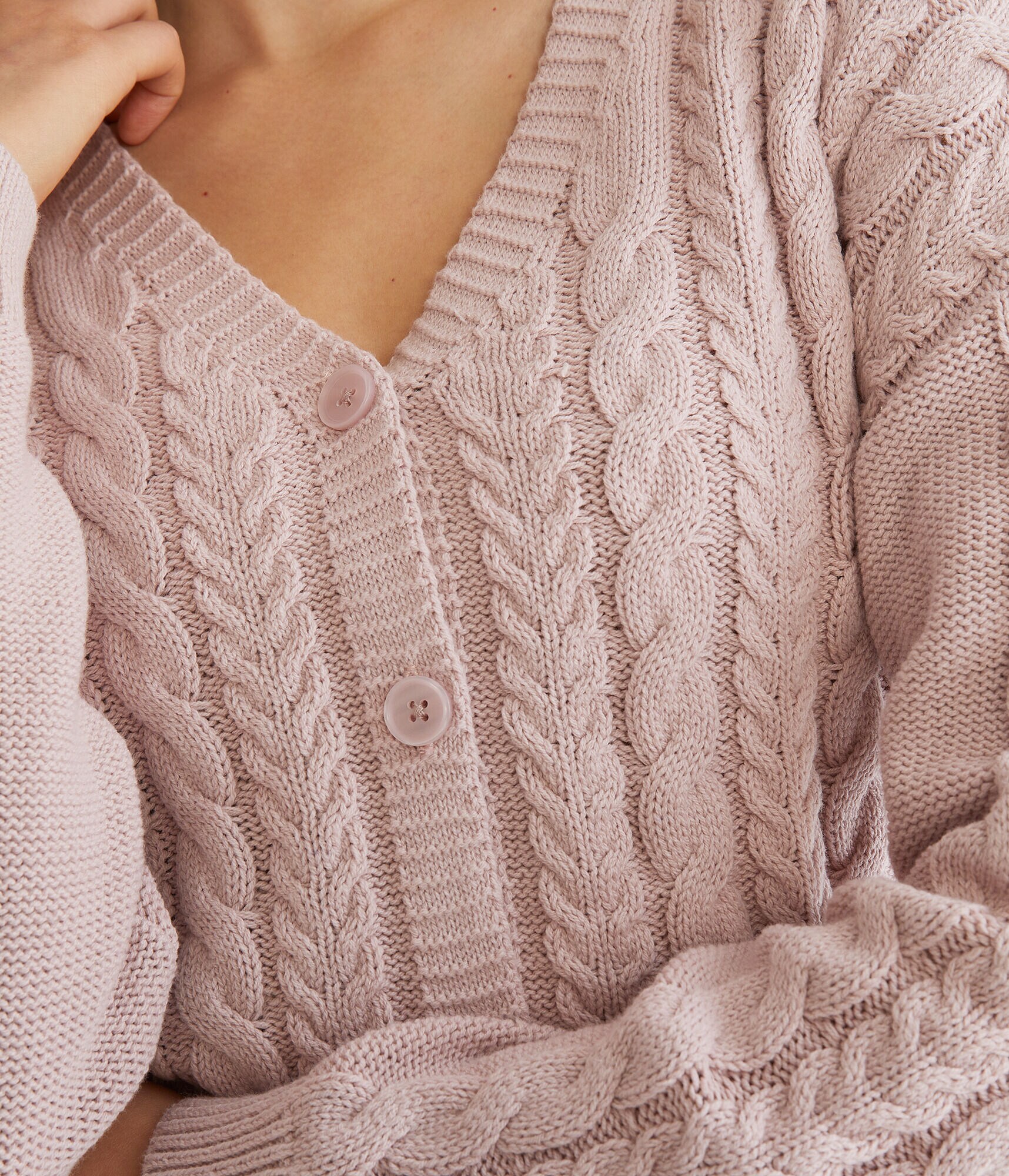 Long Sleeve Cable Knit Cardigan