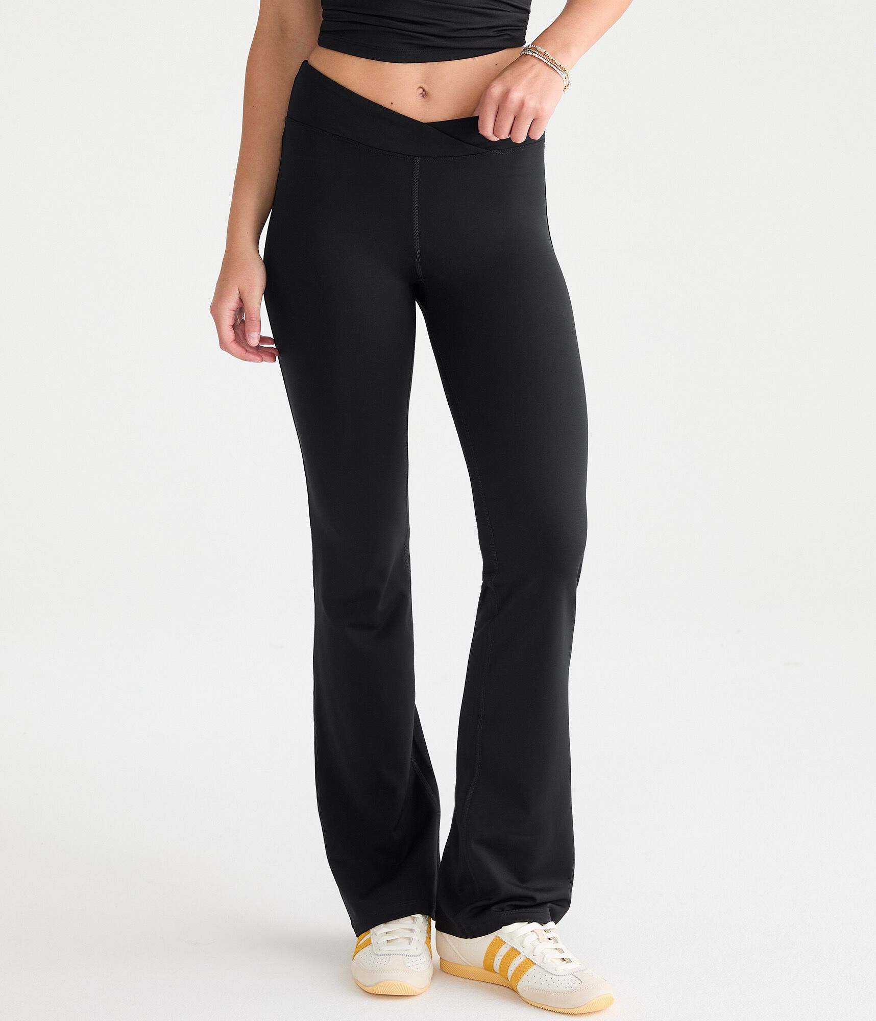 Buttery Soft Low-Rise Crossover Bootcut Leggings