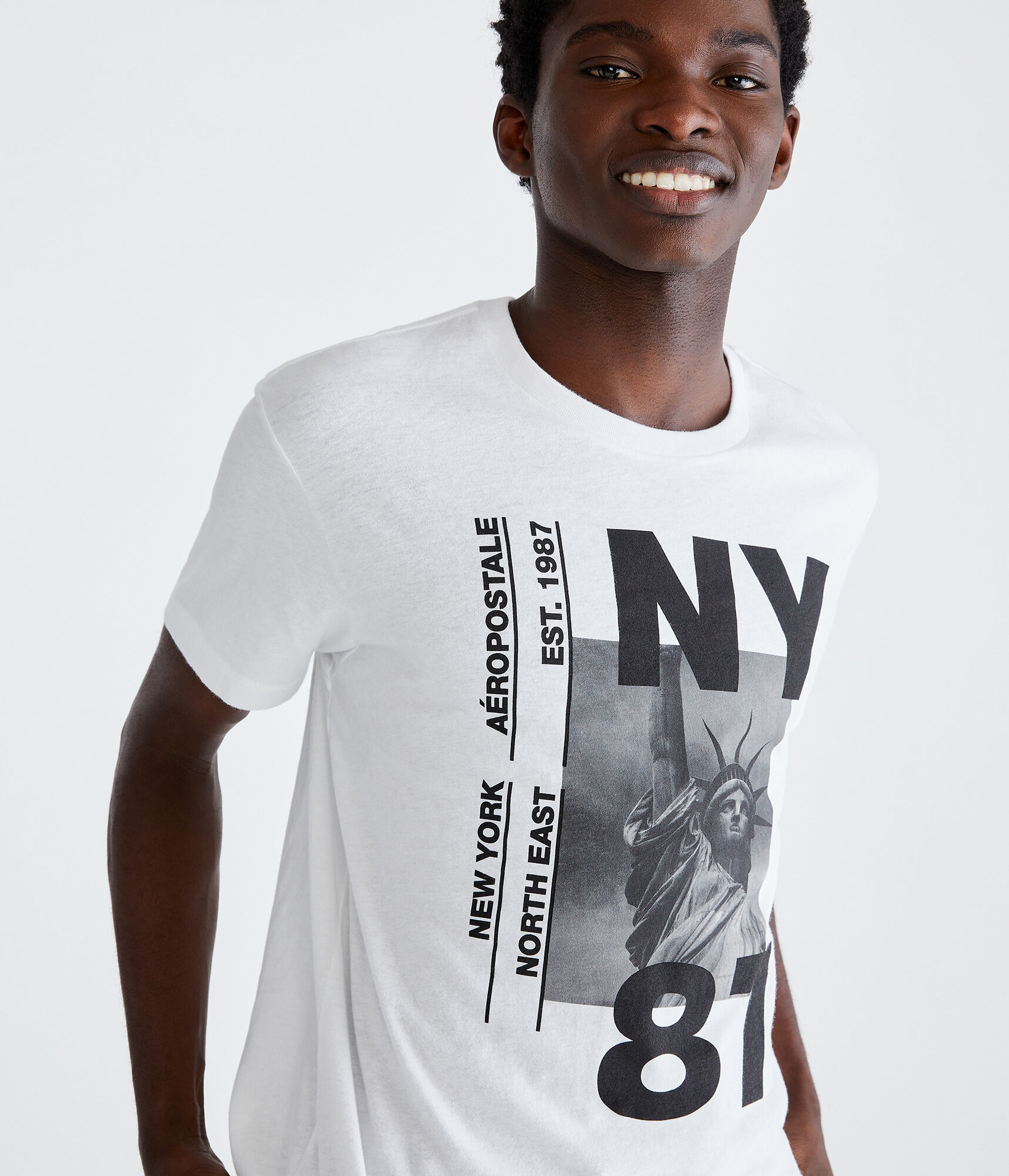 Statue of Liberty Graphic Tee