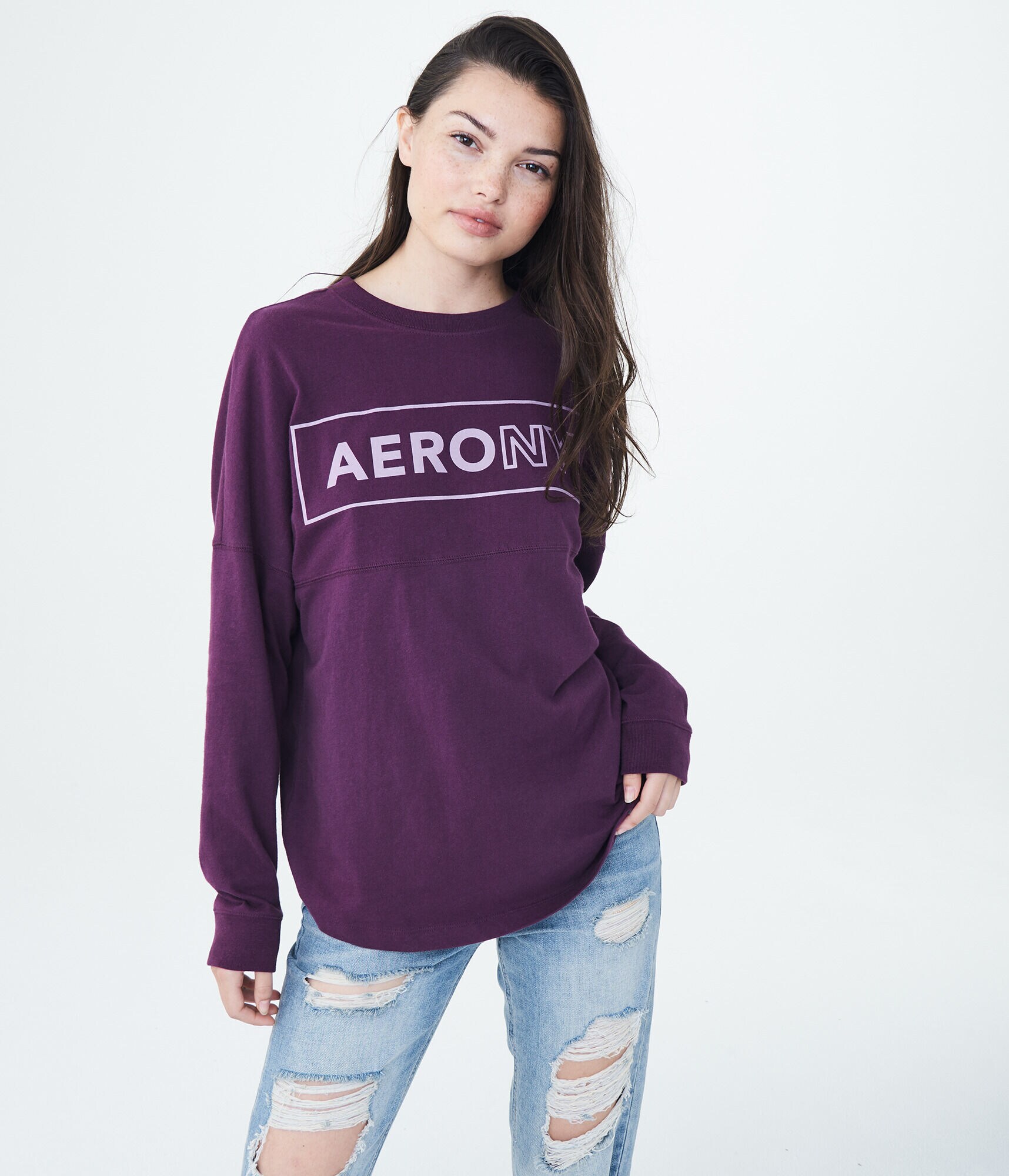 Aero NYC Oversized Logo Graphic Tee