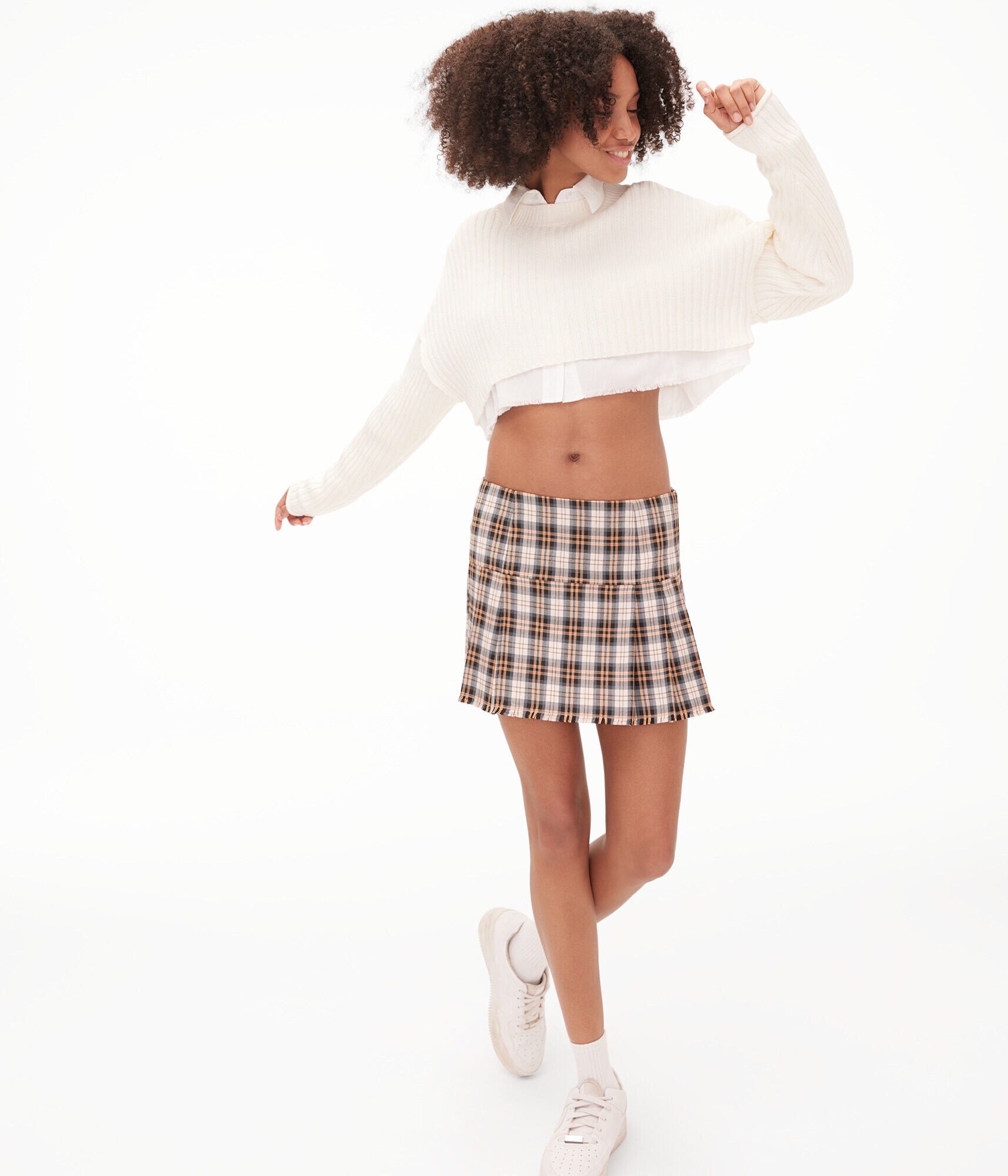 Ribbed Cropped Crew Sweater