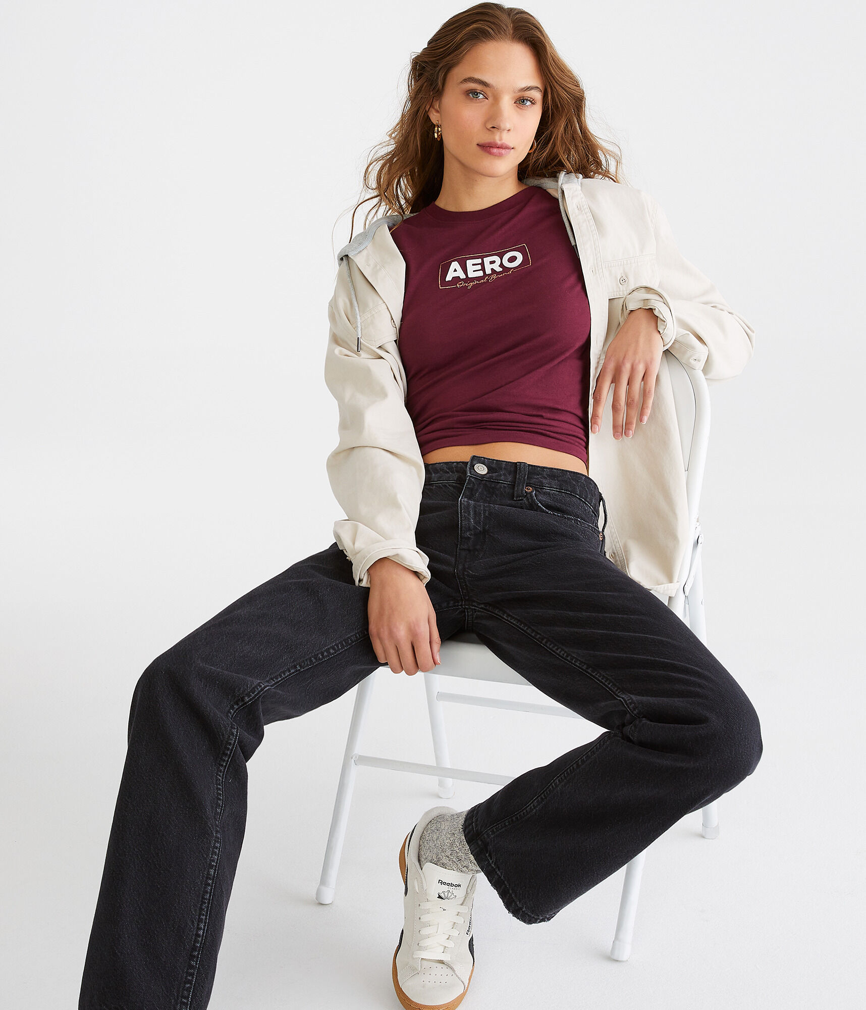 Aero Box Logo Appliqu&eacute; Graphic Tee