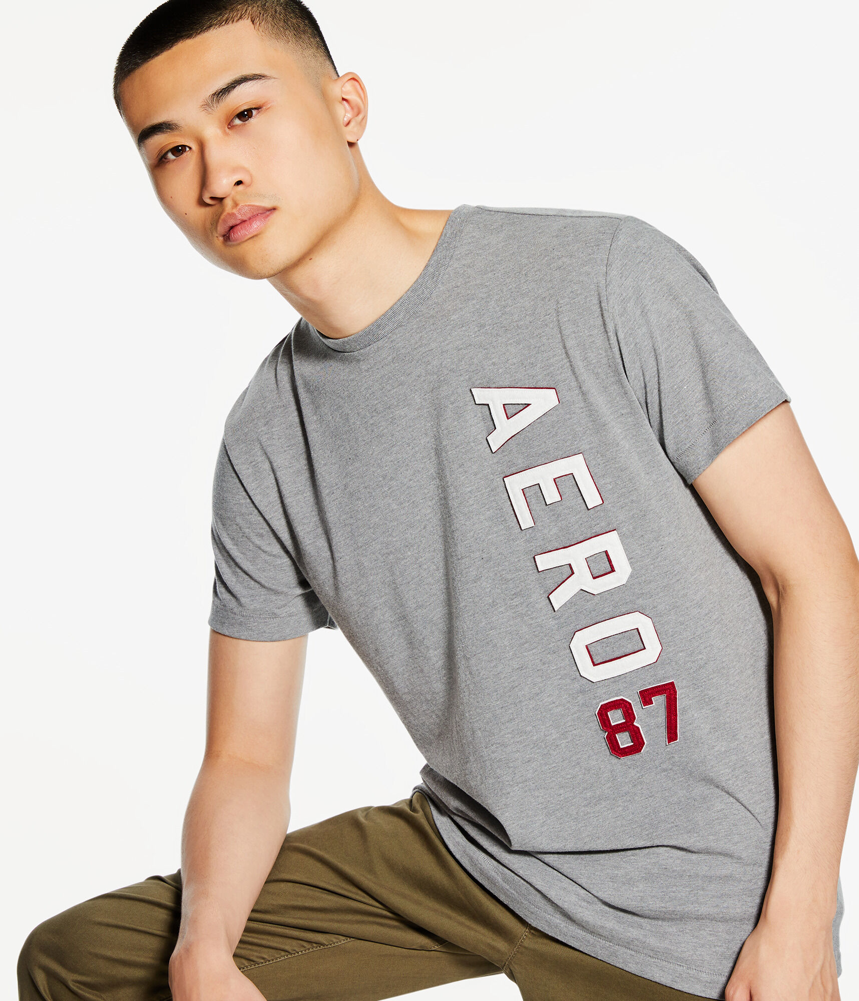 Aero 87 Vertical Appliqu&eacute; Graphic Tee