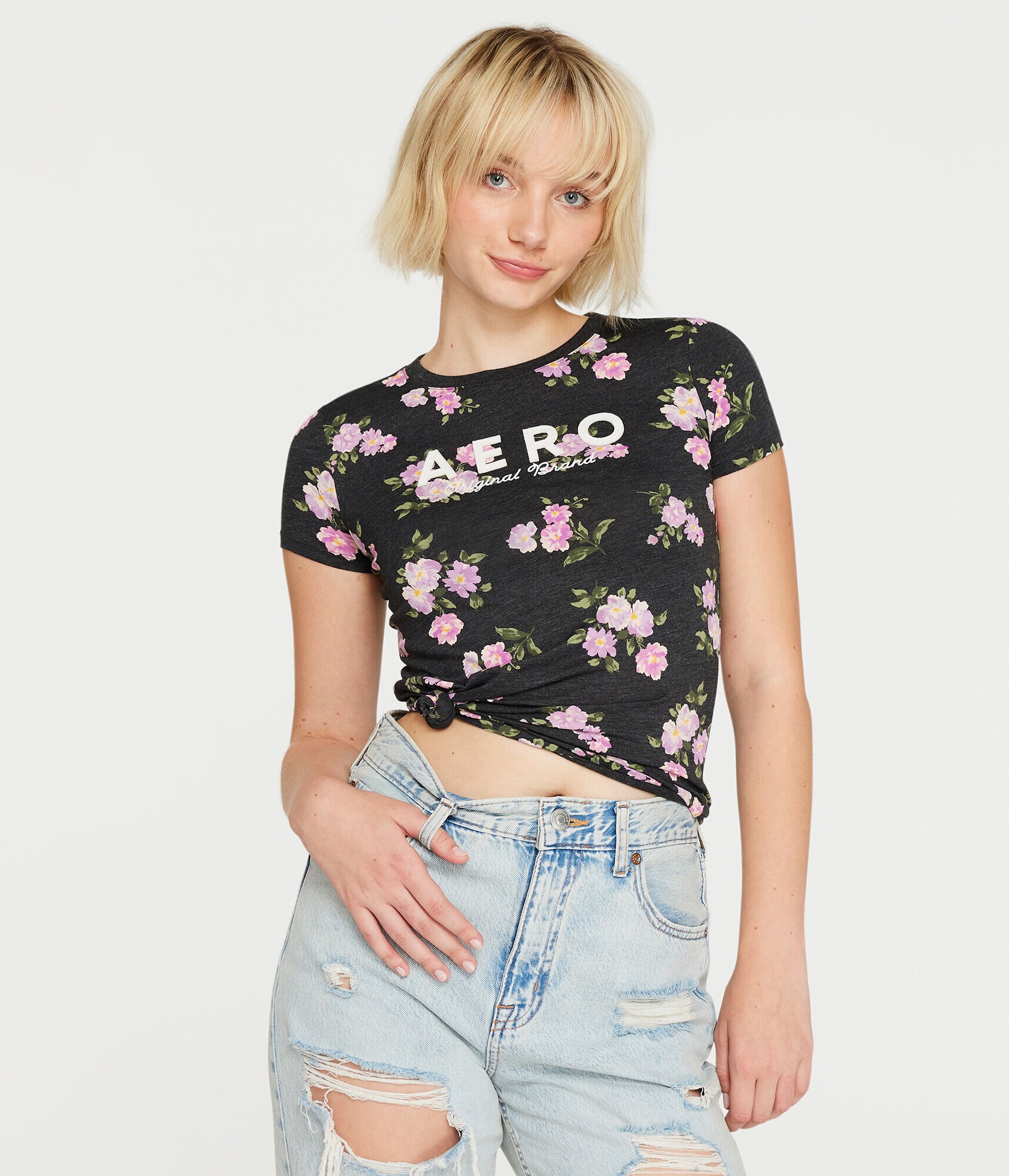 Aero Original Brand Floral Appliqu&eacute; Graphic Tee