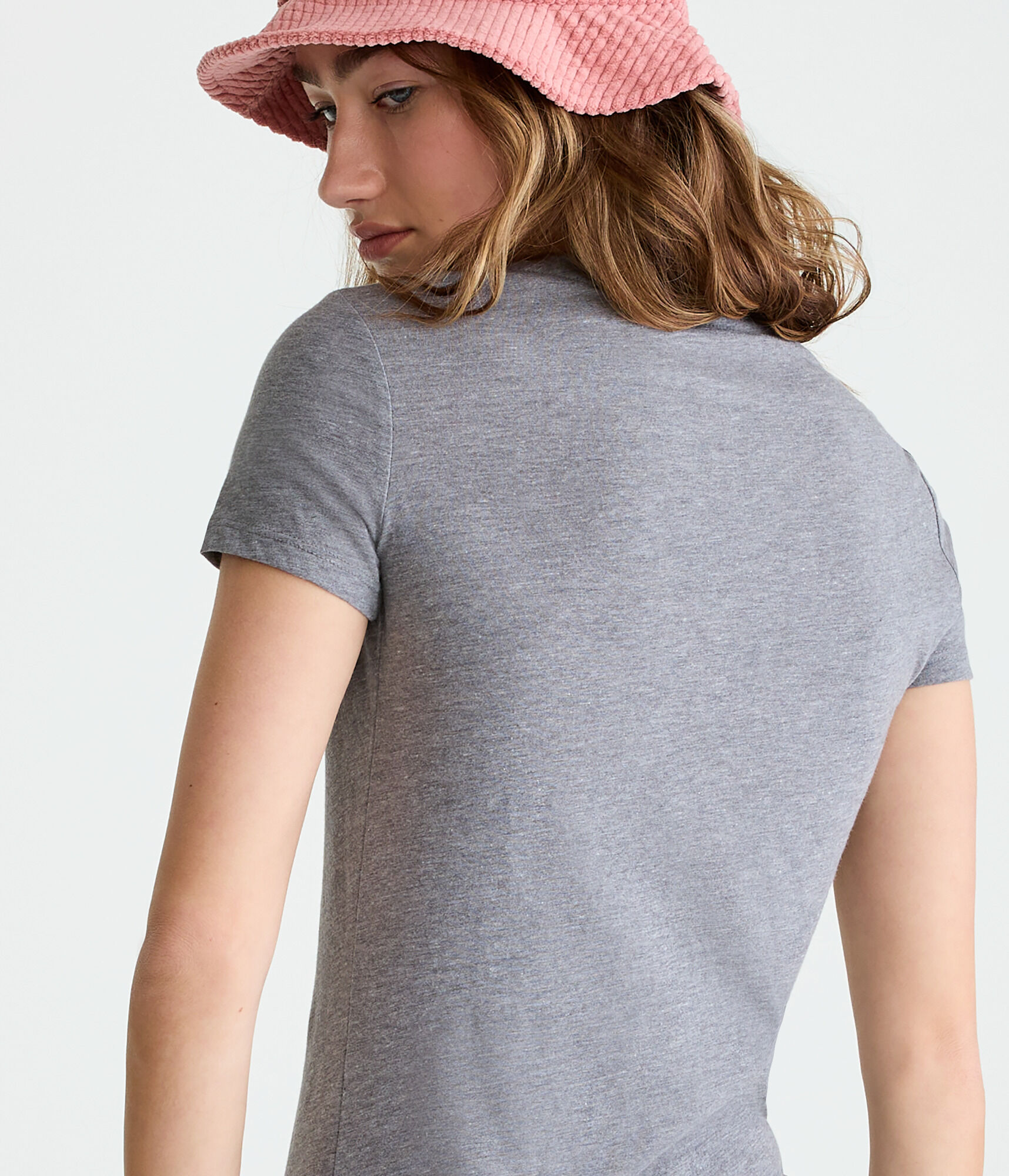 Aero Box Logo Appliqu&eacute; Graphic Tee