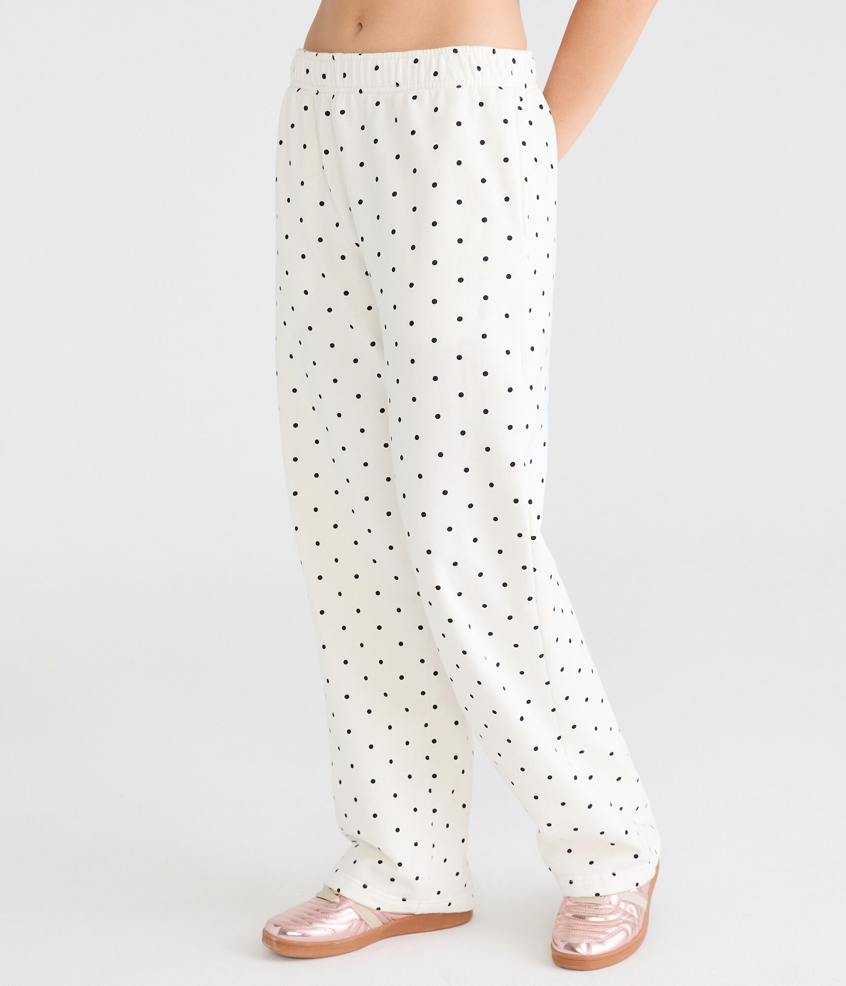 Cloud Soft Polka Dot Mid-Rise Wide Leg Sweatpants