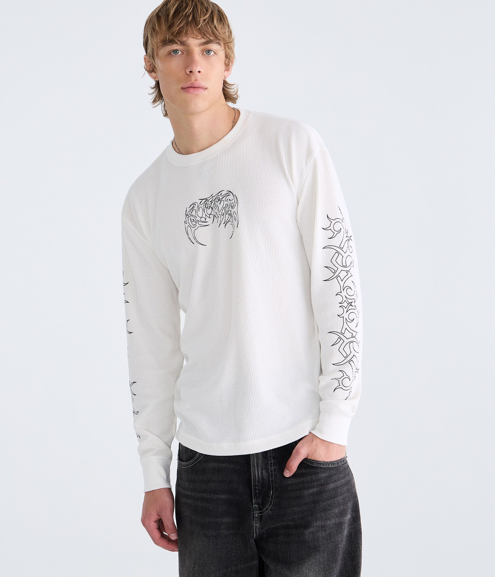 Long Sleeve Tribal Tattoo Graphic Thermal Tee