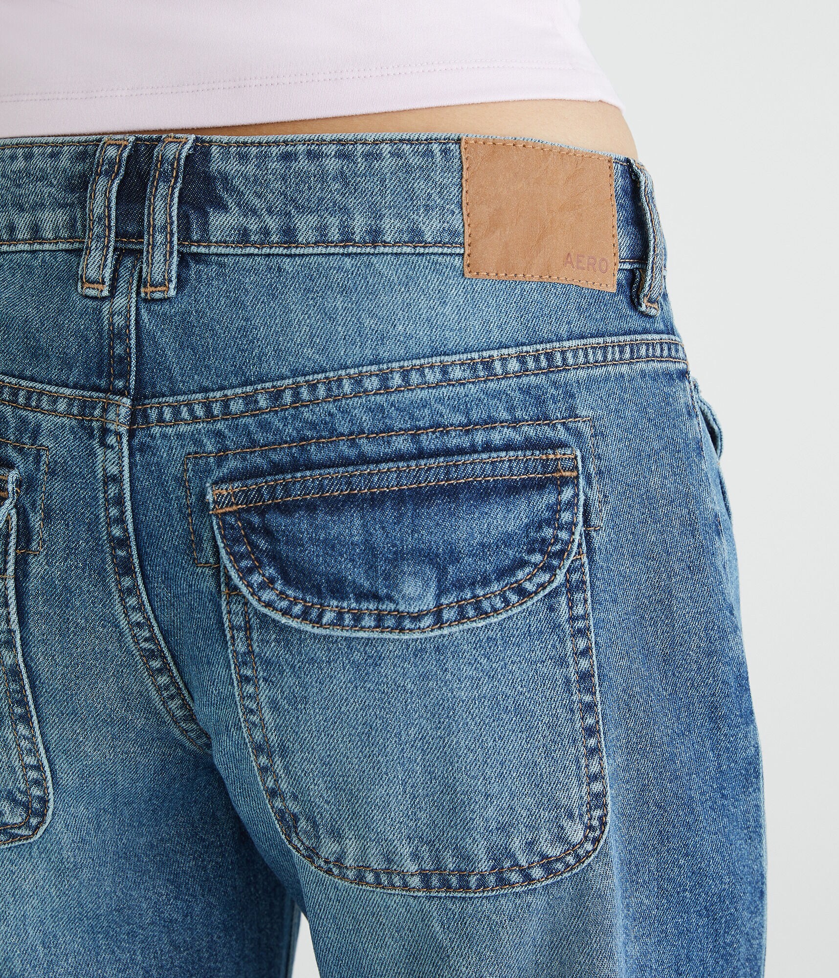 Low-Rise Baggy Wide Leg Lightweight Luxe Jean