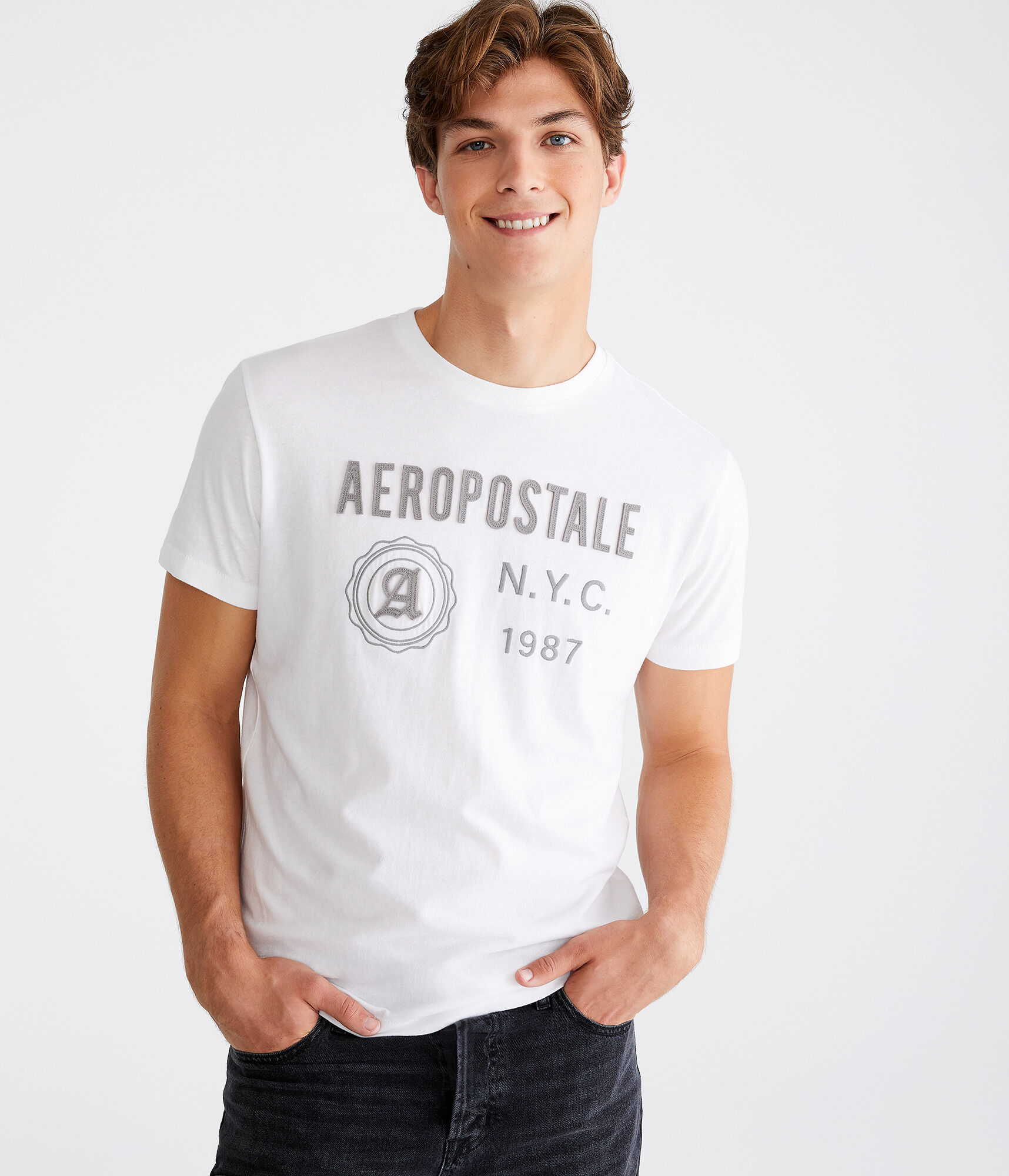 Aeropostale NYC 1987 Appliqué Graphic Tee