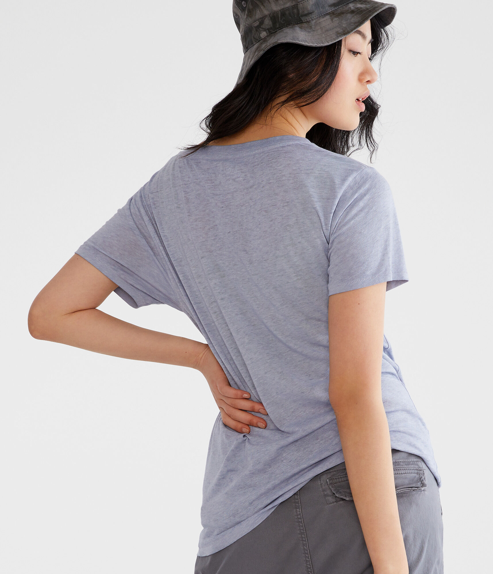 Washed V-Neck Loose Fit Pocket Tee