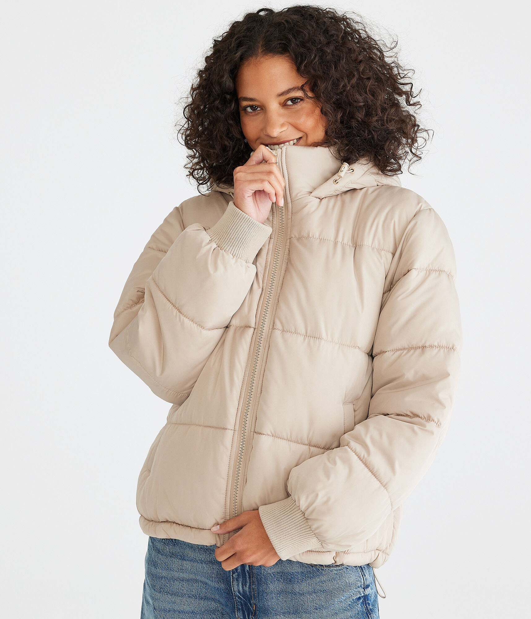 Midweight Hooded Puffer Jacket