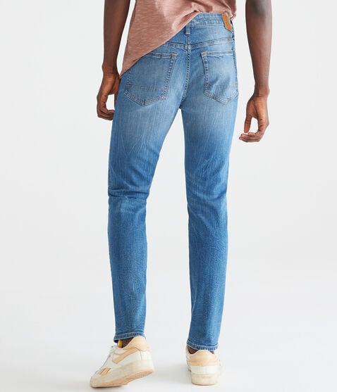Skinny Premium Jean With LYCRA® FREEF!T® Technology Skinny Premium Jean With LYCRA® FREEF!T® Technology