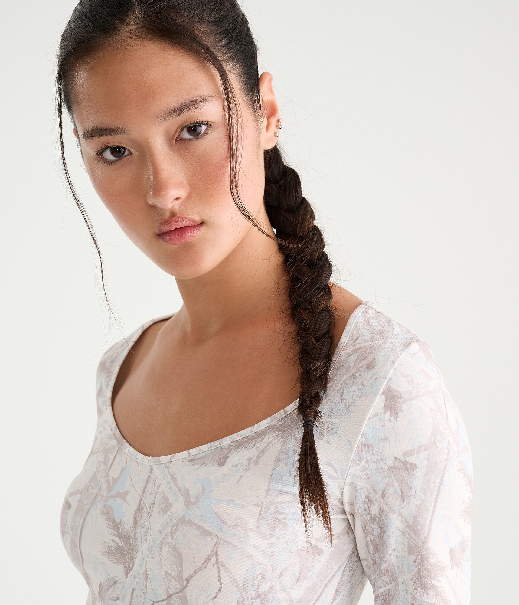 Long Sleeve Buttery Soft Seamless Forest Camo Sweetheart Tee