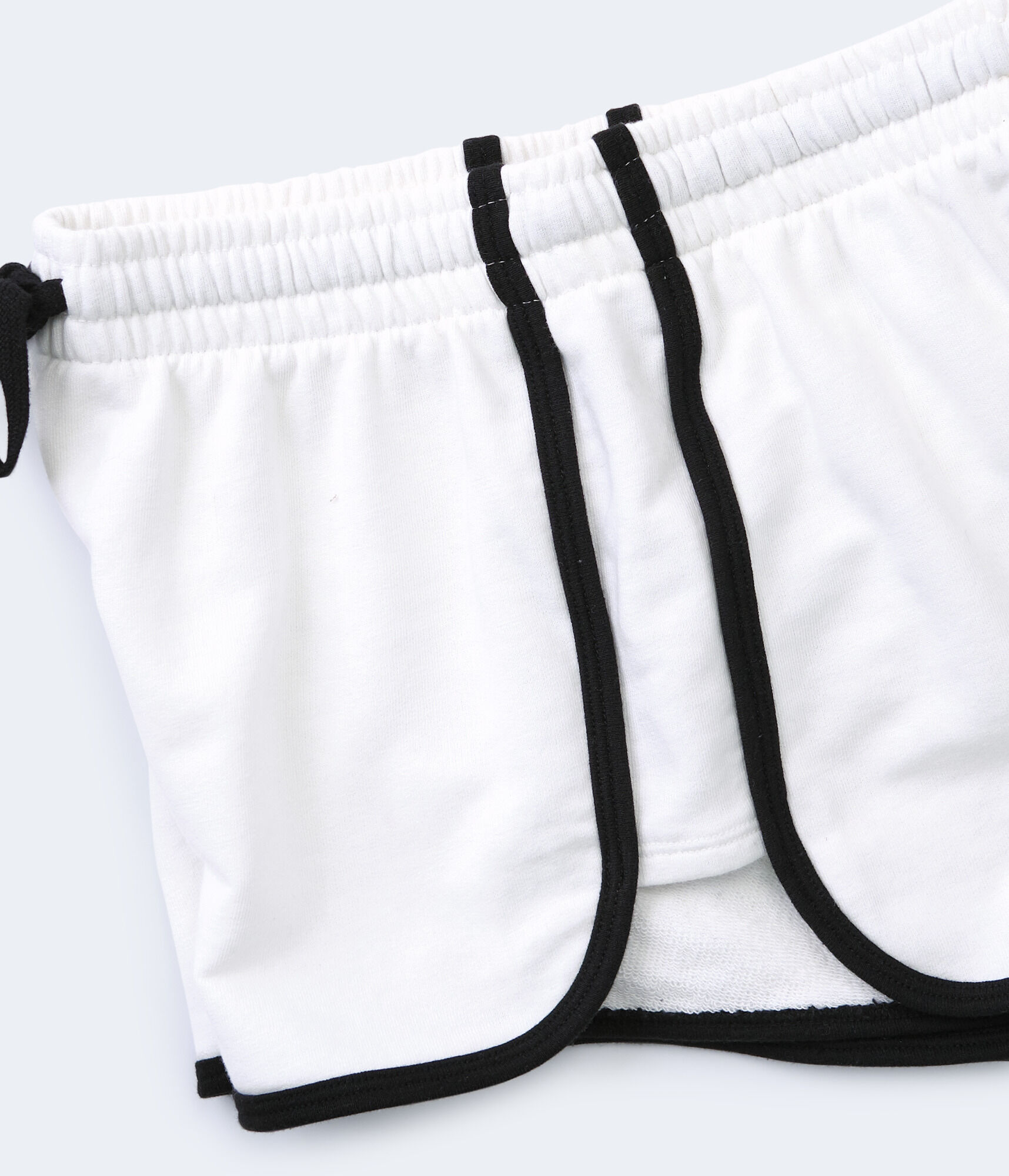 Relaxed Retro Shorts