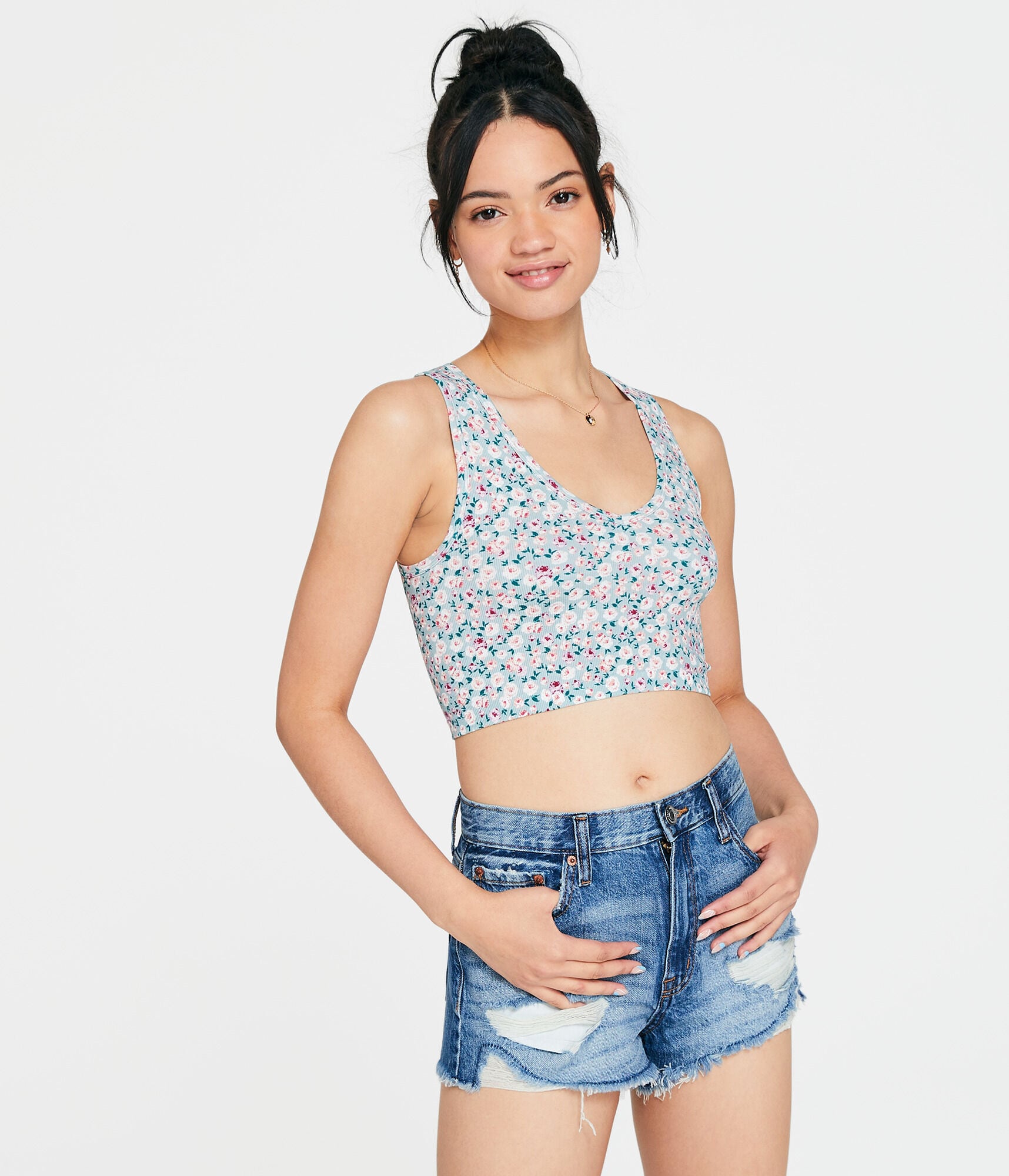 Floral Seamless V-Neck Cropped Tank