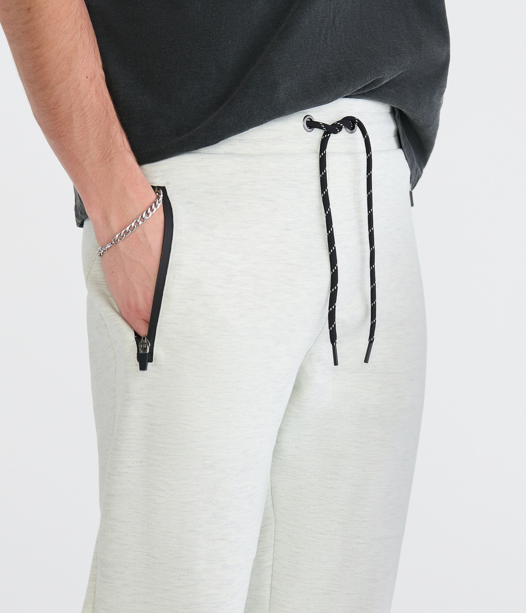 Aero MVMNT Tech Fleece Joggers