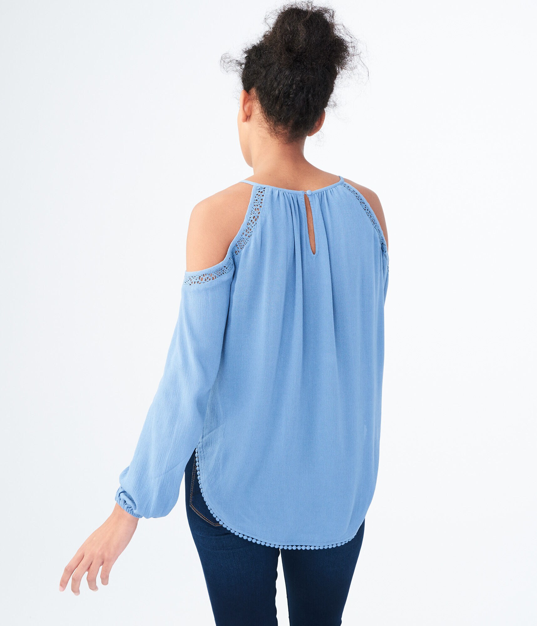Long Sleeve Crinkled Cold-Shoulder Top