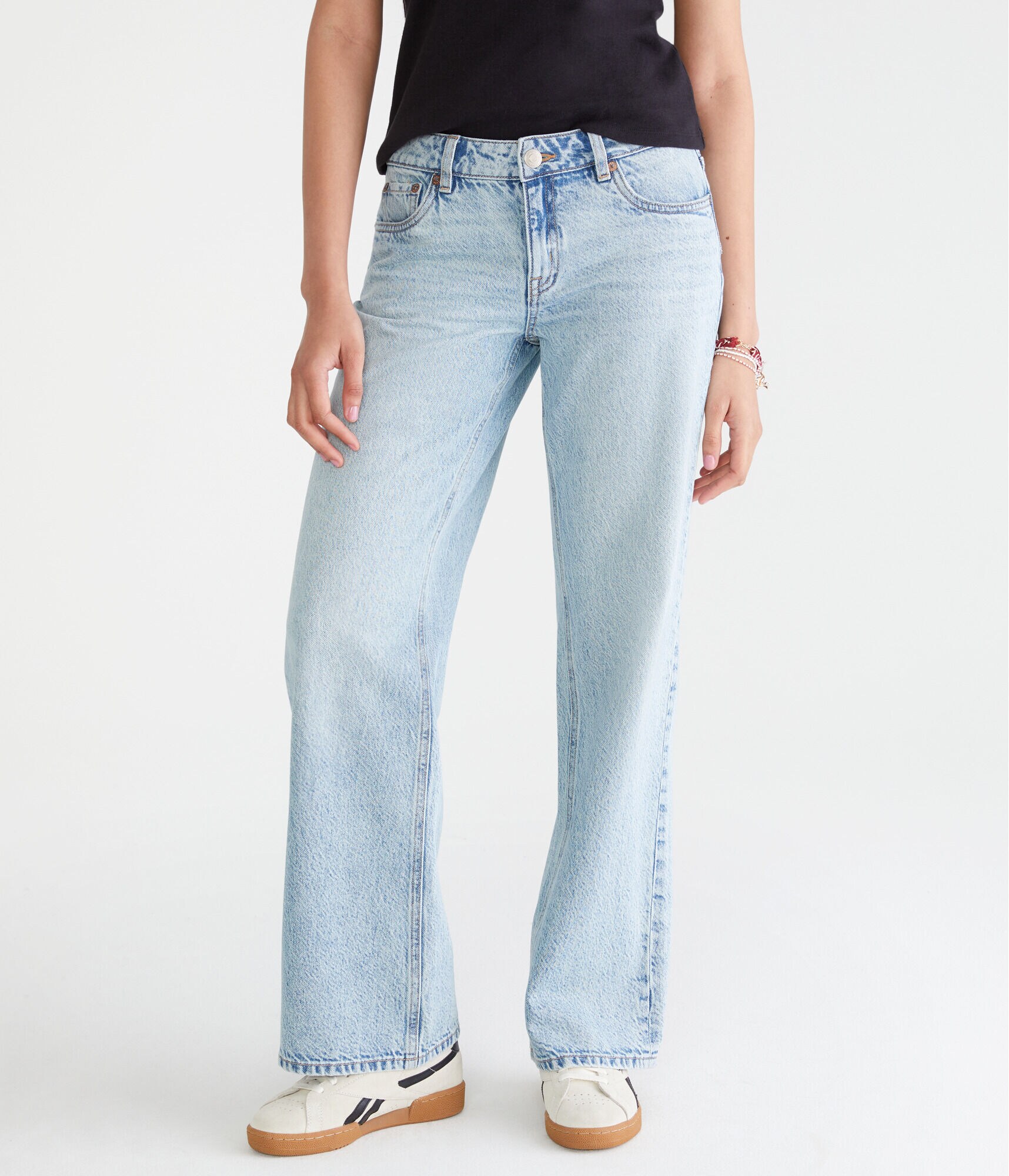 Low-Rise Baggy Wide Leg Bow Pocket Jean