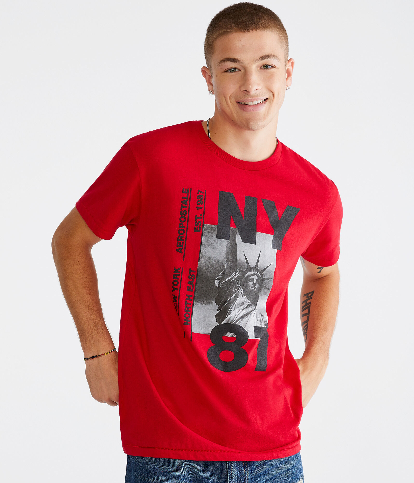Statue of Liberty Graphic Tee