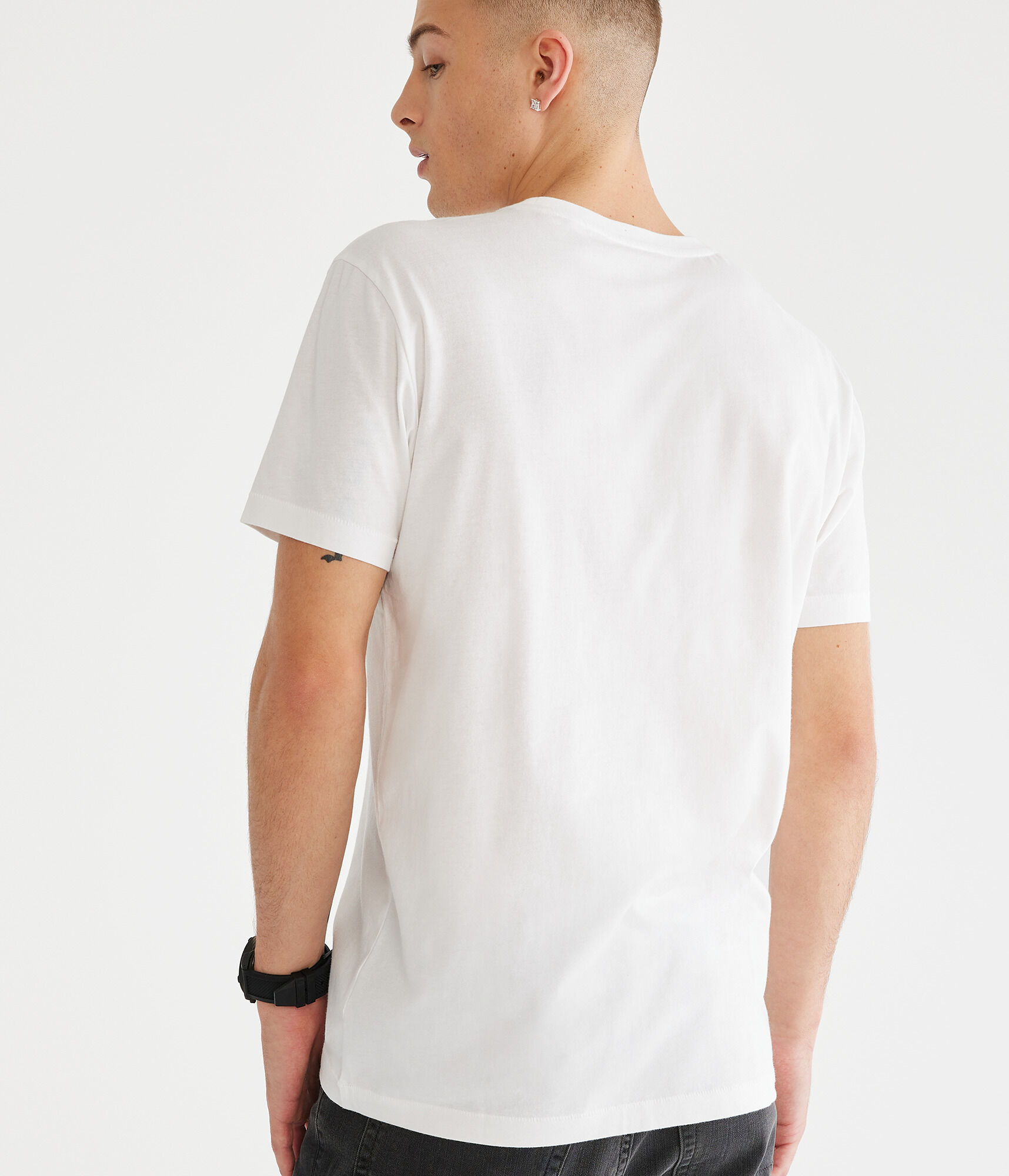 Aeropostale Rainbow Box Logo Appliqu&eacute; Graphic Tee