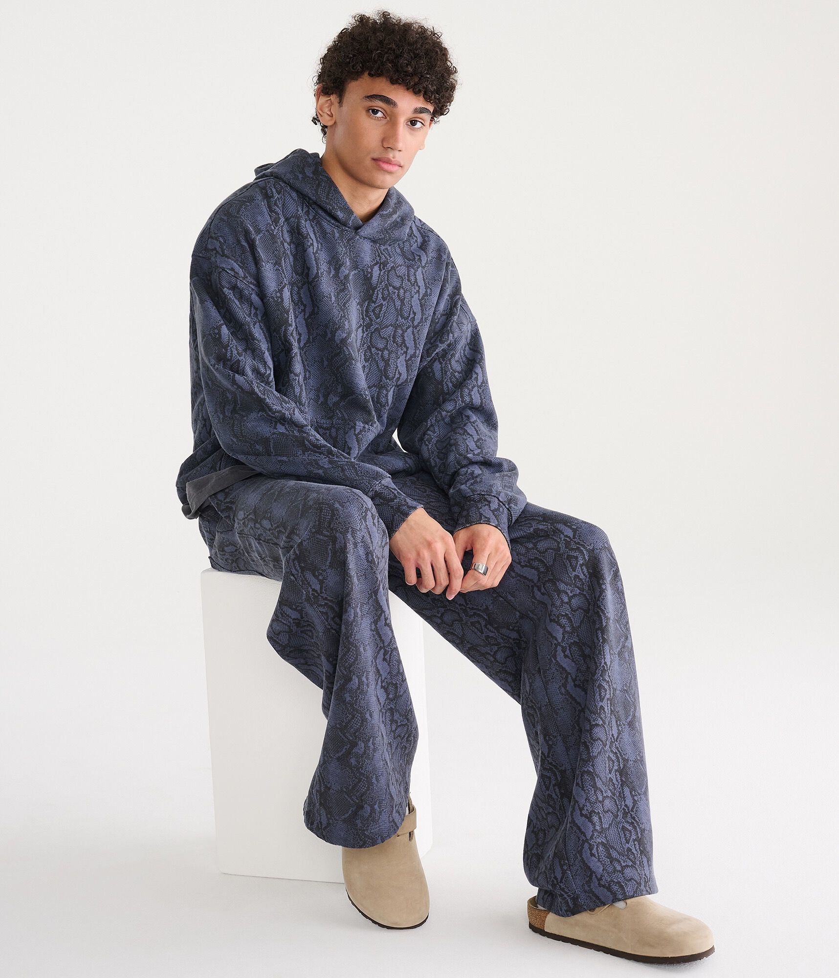 Cloud Soft Snake Print Super Baggy Sweatpants